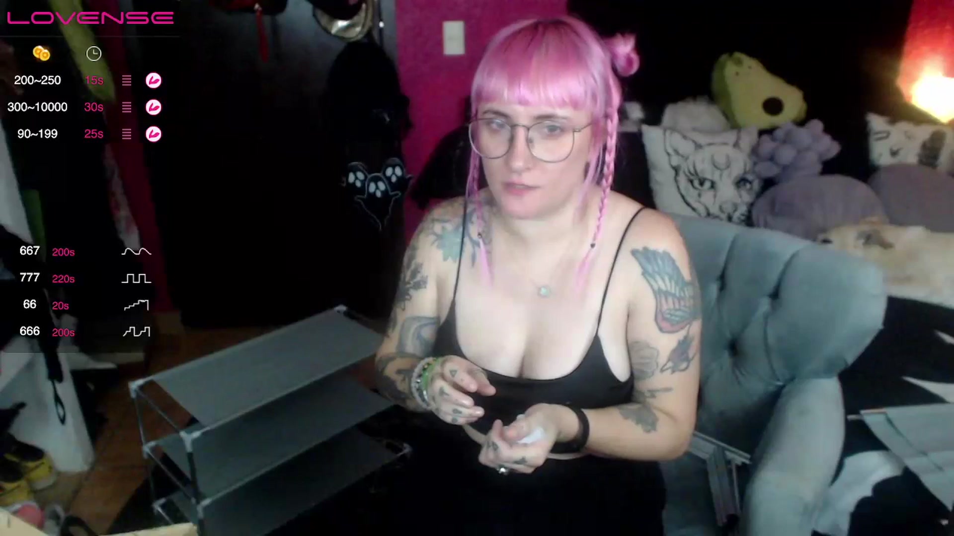 Gallery image thumbnail from AxeHallow's myfreecams stream on, 07/11/2023, 04:13 image 17 of 20