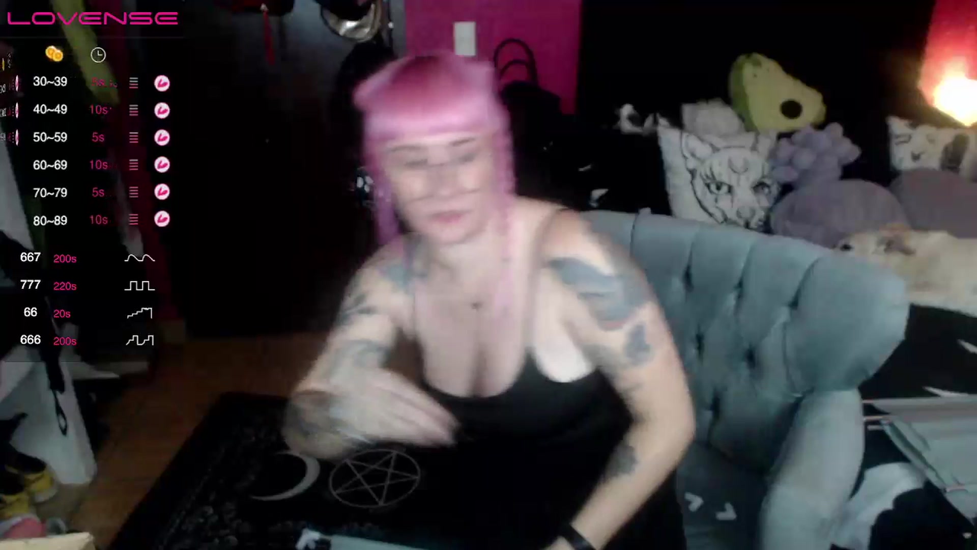 Gallery image thumbnail from AxeHallow's myfreecams stream on, 07/11/2023, 04:13 image 11 of 20