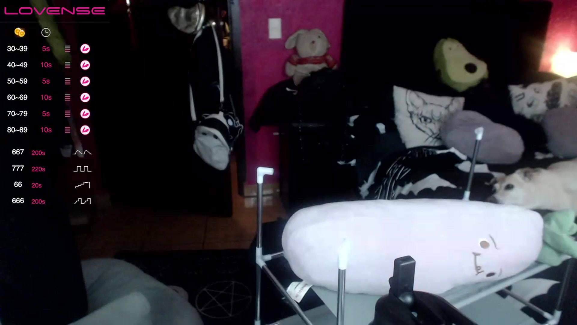 Gallery image thumbnail from AxeHallow's myfreecams stream on, 07/11/2023, 04:46 image 12 of 20