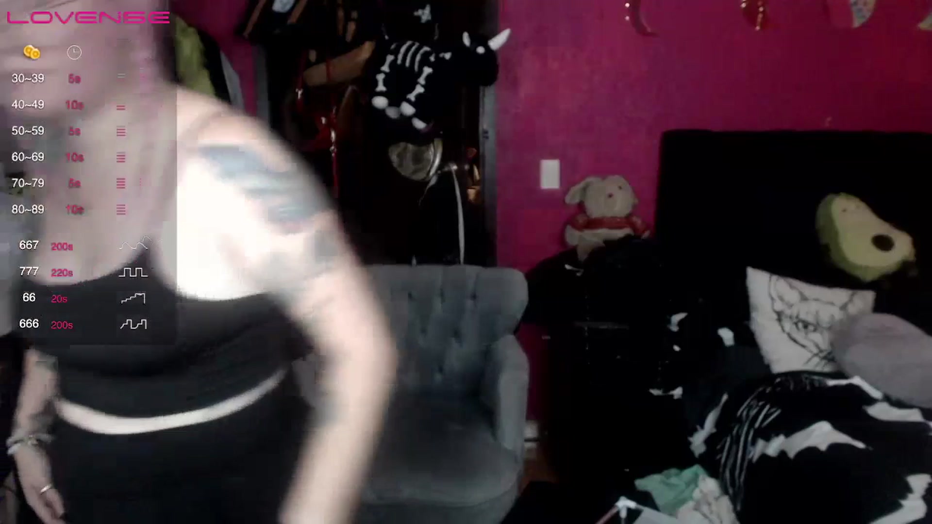 Gallery image thumbnail from AxeHallow's myfreecams stream on, 07/11/2023, 04:46 image 18 of 20