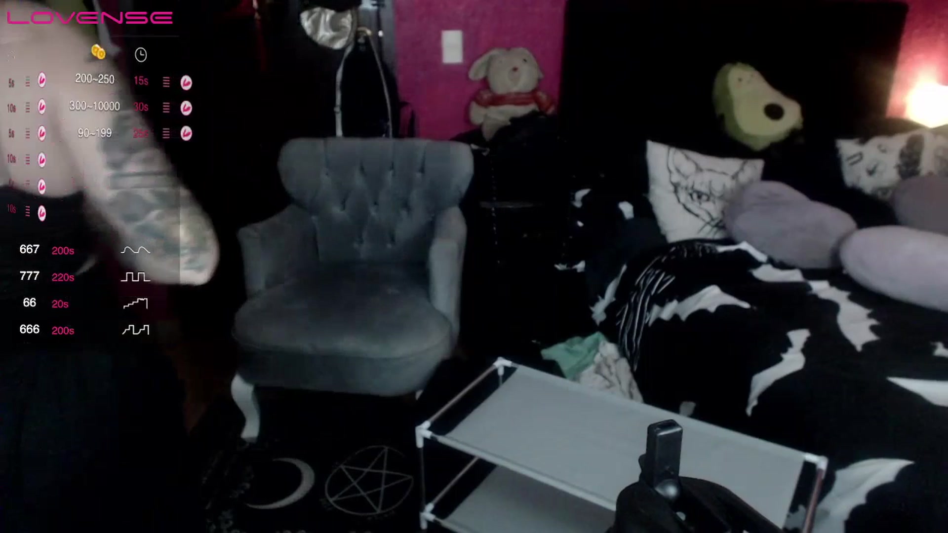 Gallery image thumbnail from AxeHallow's myfreecams stream on, 07/11/2023, 04:46 image 16 of 20
