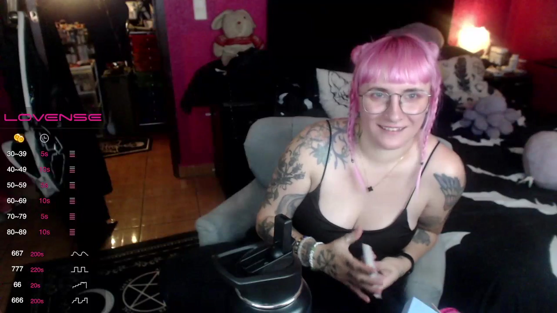Gallery image thumbnail from AxeHallow's myfreecams stream on, 07/11/2023, 06:03 image 9 of 20