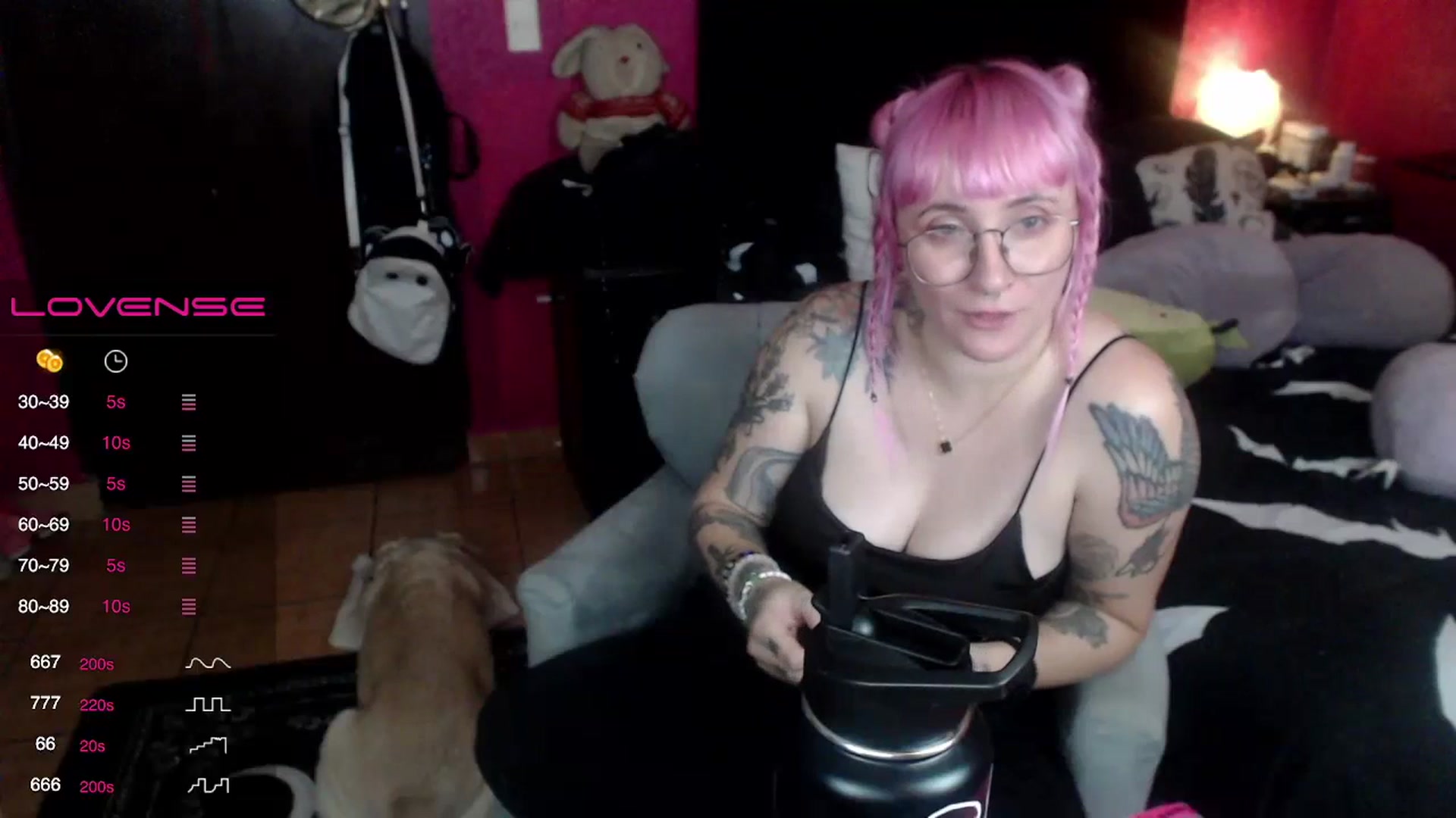 Gallery image thumbnail from AxeHallow's myfreecams stream on, 07/11/2023, 06:03 image 17 of 20
