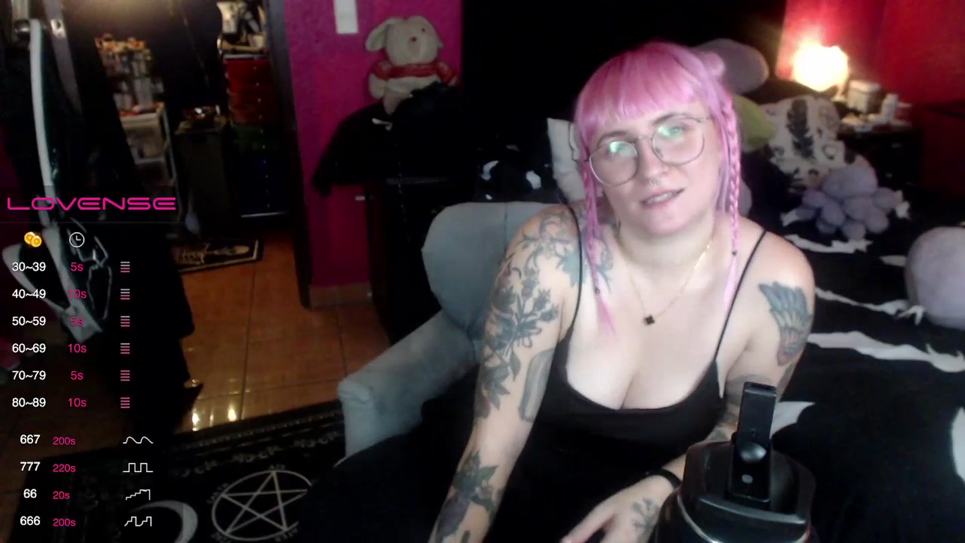 Gallery image thumbnail from AxeHallow's myfreecams stream on, 07/11/2023, 06:03 image 6 of 20