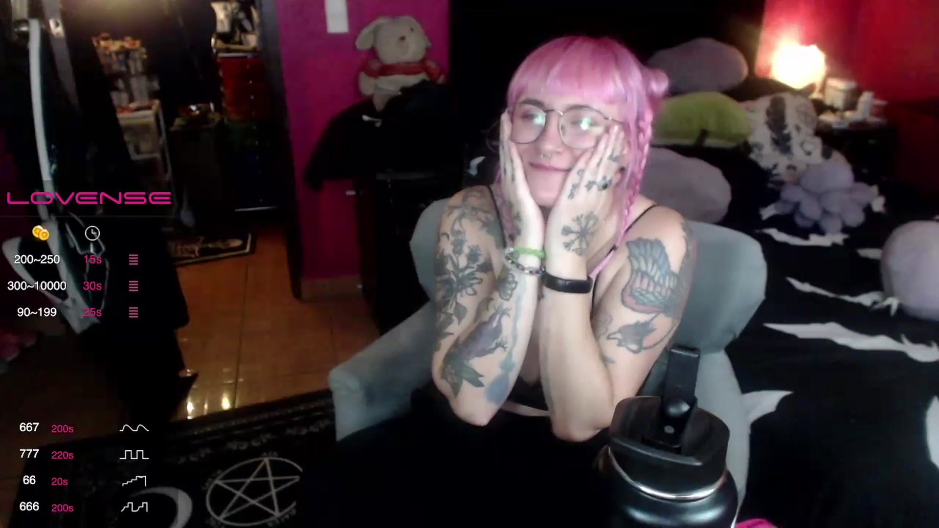 Gallery image thumbnail from AxeHallow's myfreecams stream on, 07/11/2023, 06:03 image 4 of 20