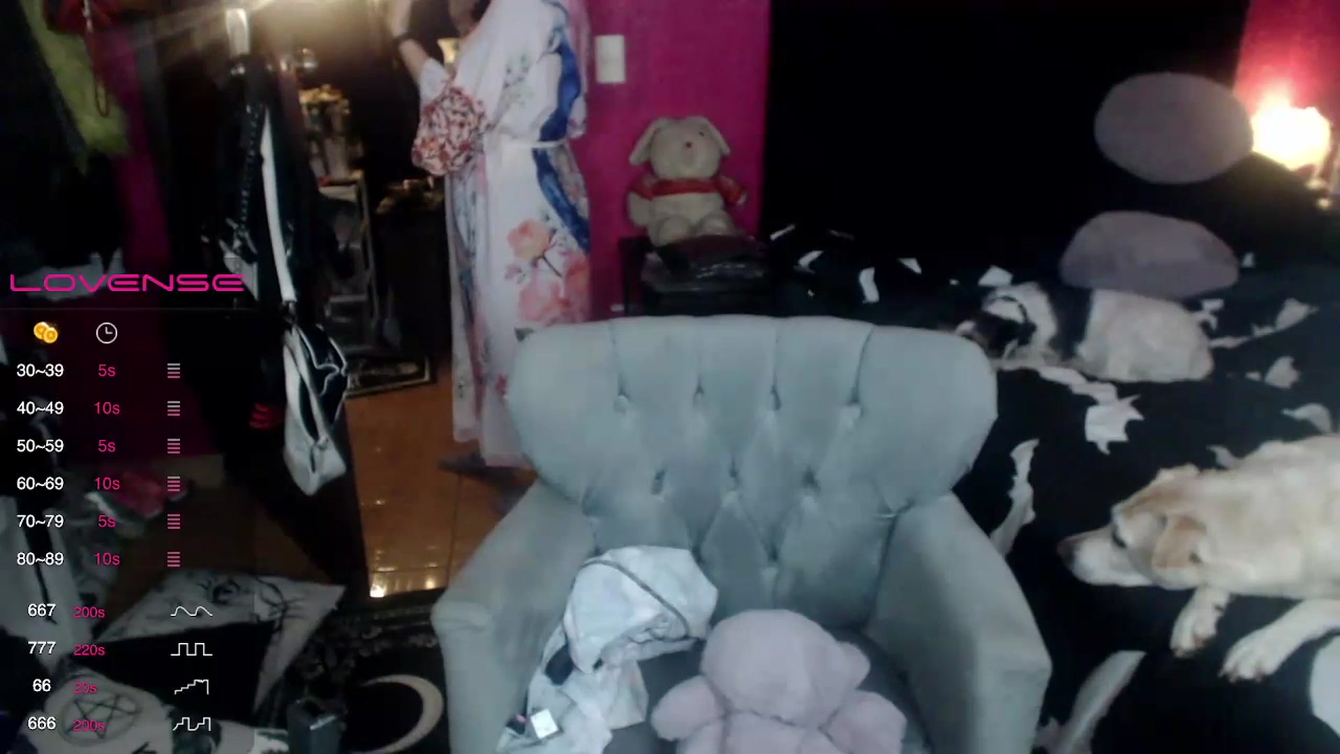 Gallery image thumbnail from AxeHallow's myfreecams stream on, 07/12/2023, 06:11 image 14 of 20