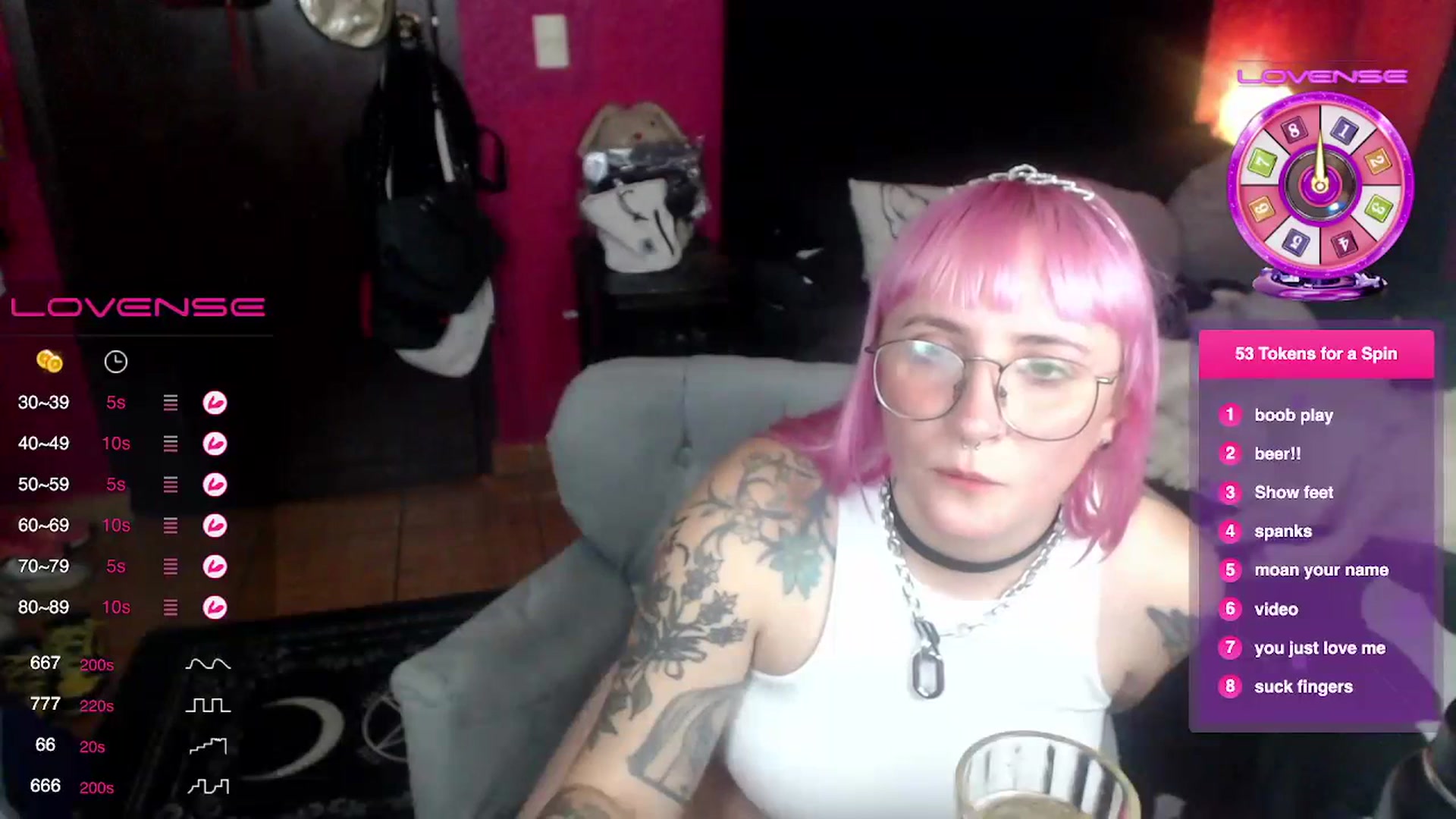 Gallery image thumbnail from AxeHallow's myfreecams stream on, 07/13/2023, 08:27 image 16 of 20