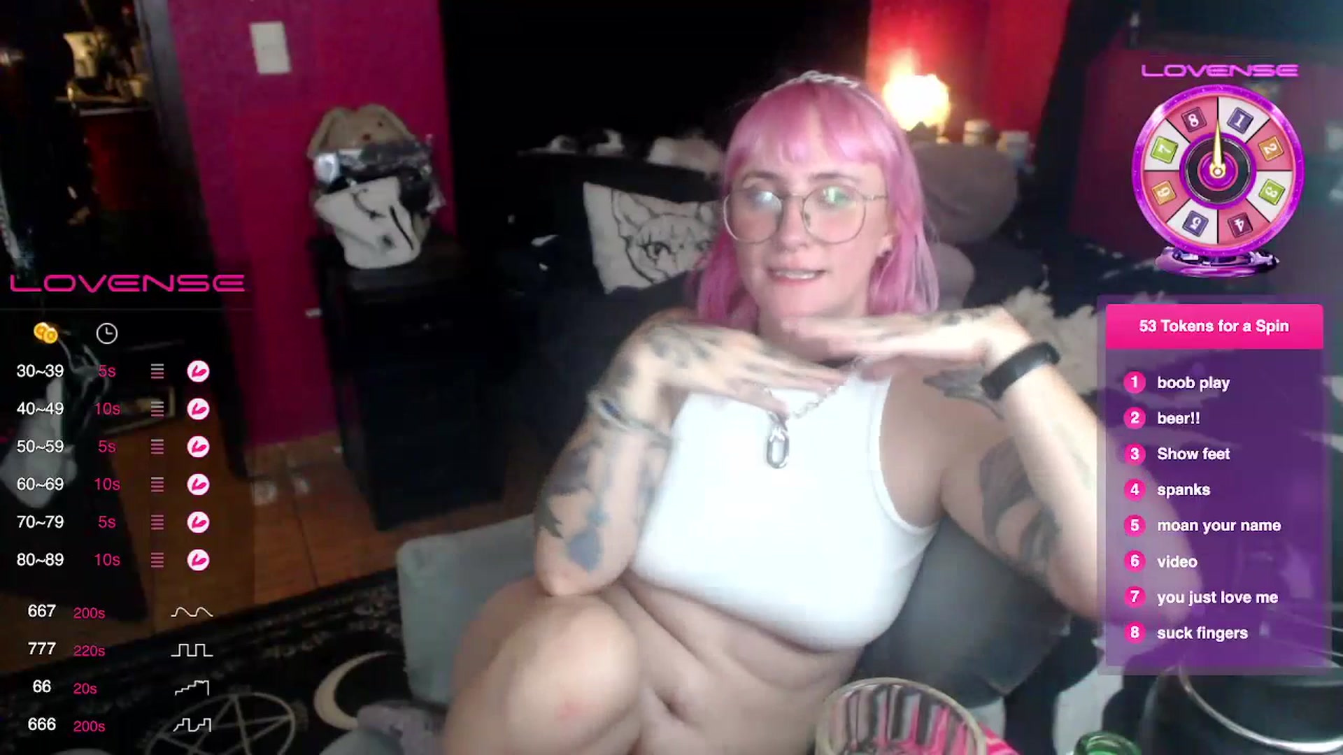 Gallery image thumbnail from AxeHallow's myfreecams stream on, 07/13/2023, 10:08 image 12 of 20