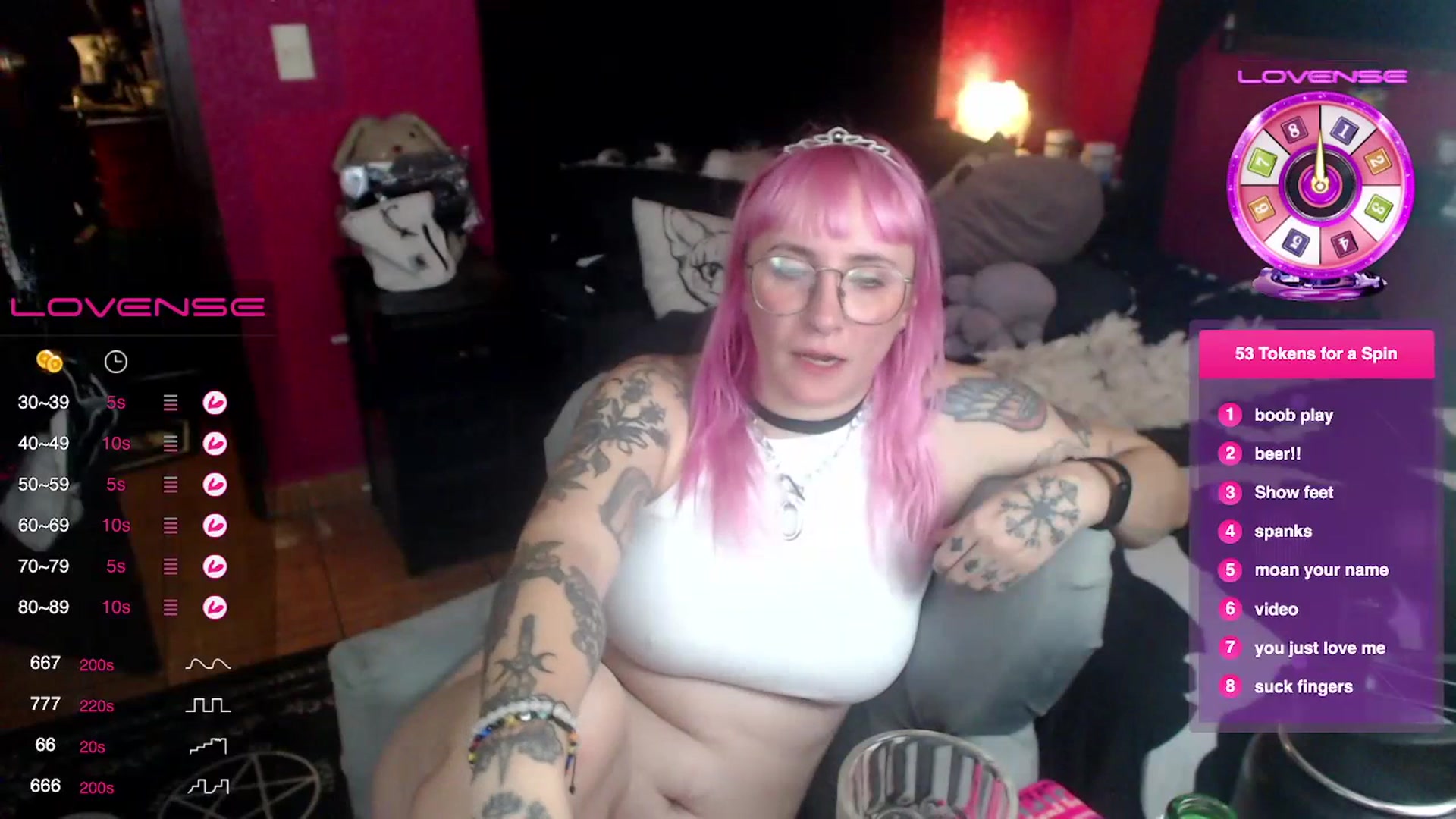 Gallery image thumbnail from AxeHallow's myfreecams stream on, 07/13/2023, 10:08 image 15 of 20