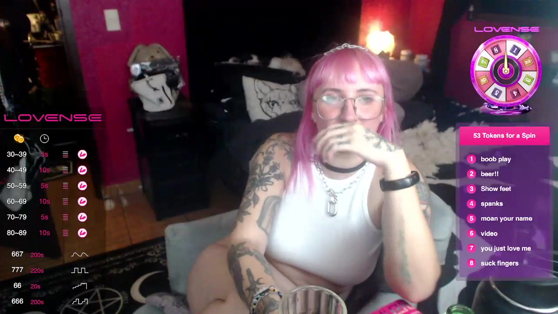 Gallery image thumbnail from AxeHallow's myfreecams stream on, 07/13/2023, 10:08 image 14 of 20