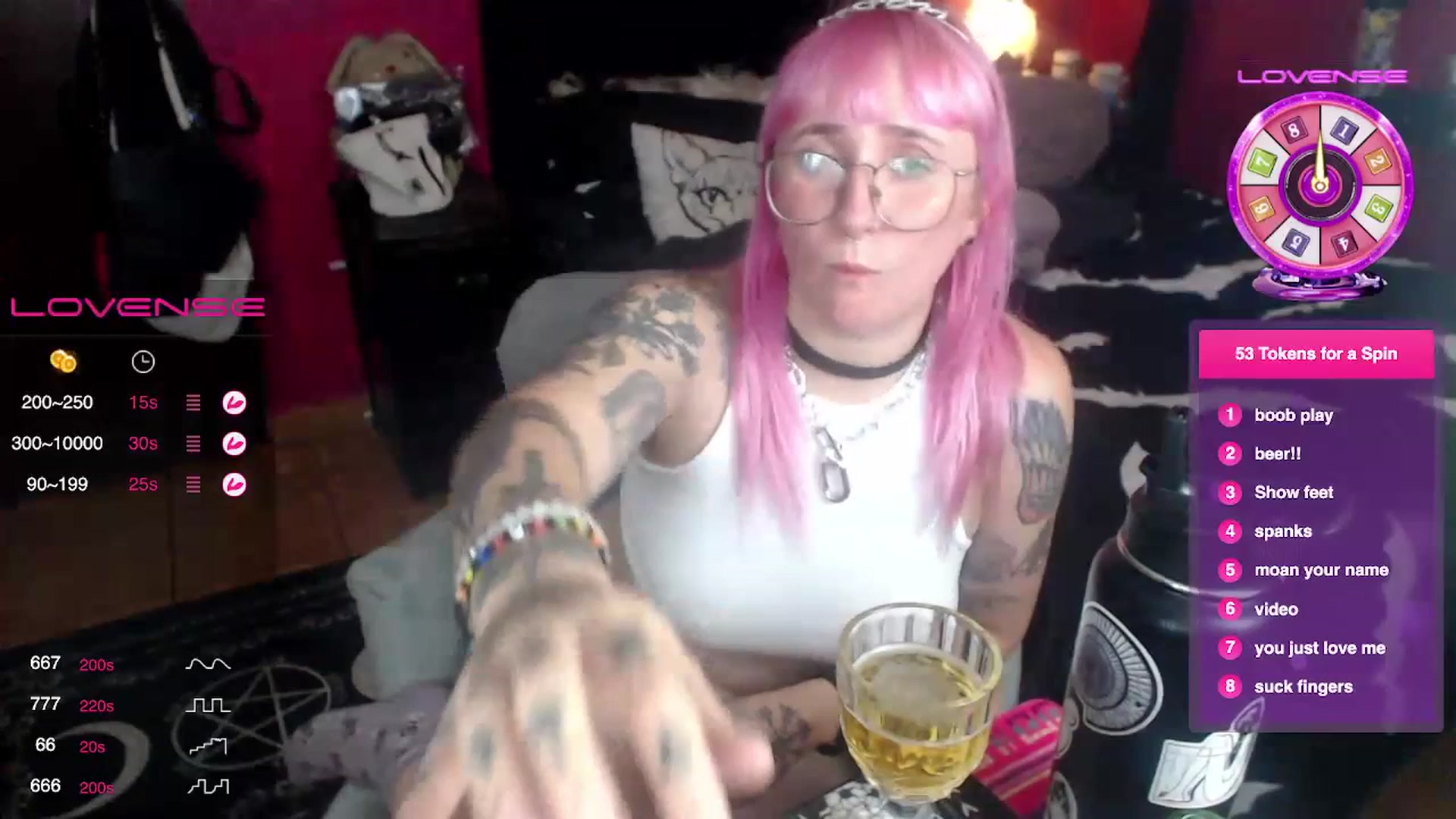 Gallery image thumbnail from AxeHallow's myfreecams stream on, 07/13/2023, 10:47 image 4 of 20