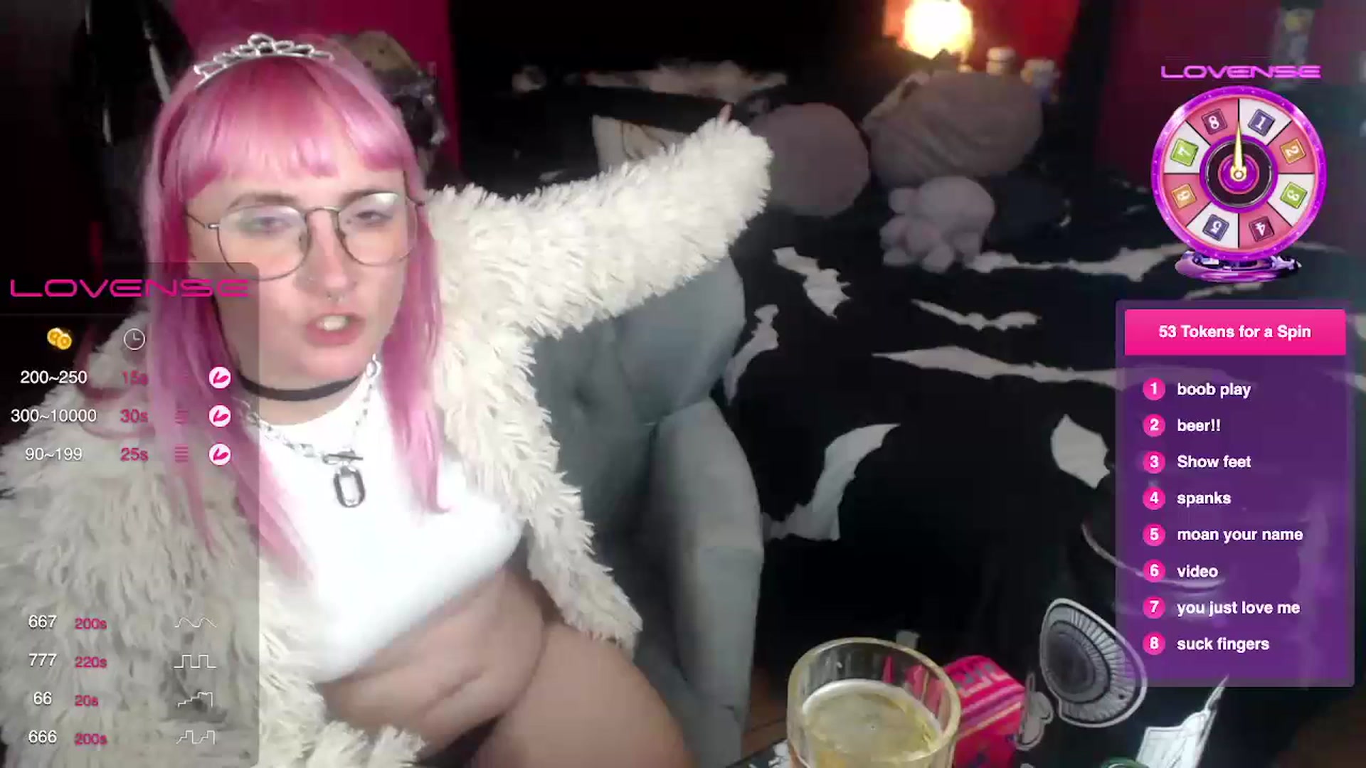 Gallery image thumbnail from AxeHallow's myfreecams stream on, 07/13/2023, 10:47 image 3 of 20