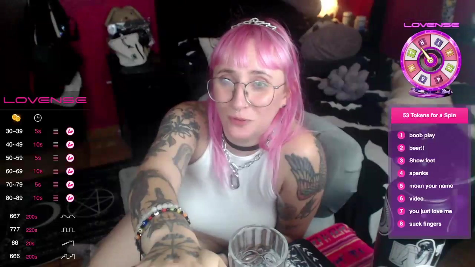 Gallery image thumbnail from AxeHallow's myfreecams stream on, 07/13/2023, 11:32 image 5 of 20
