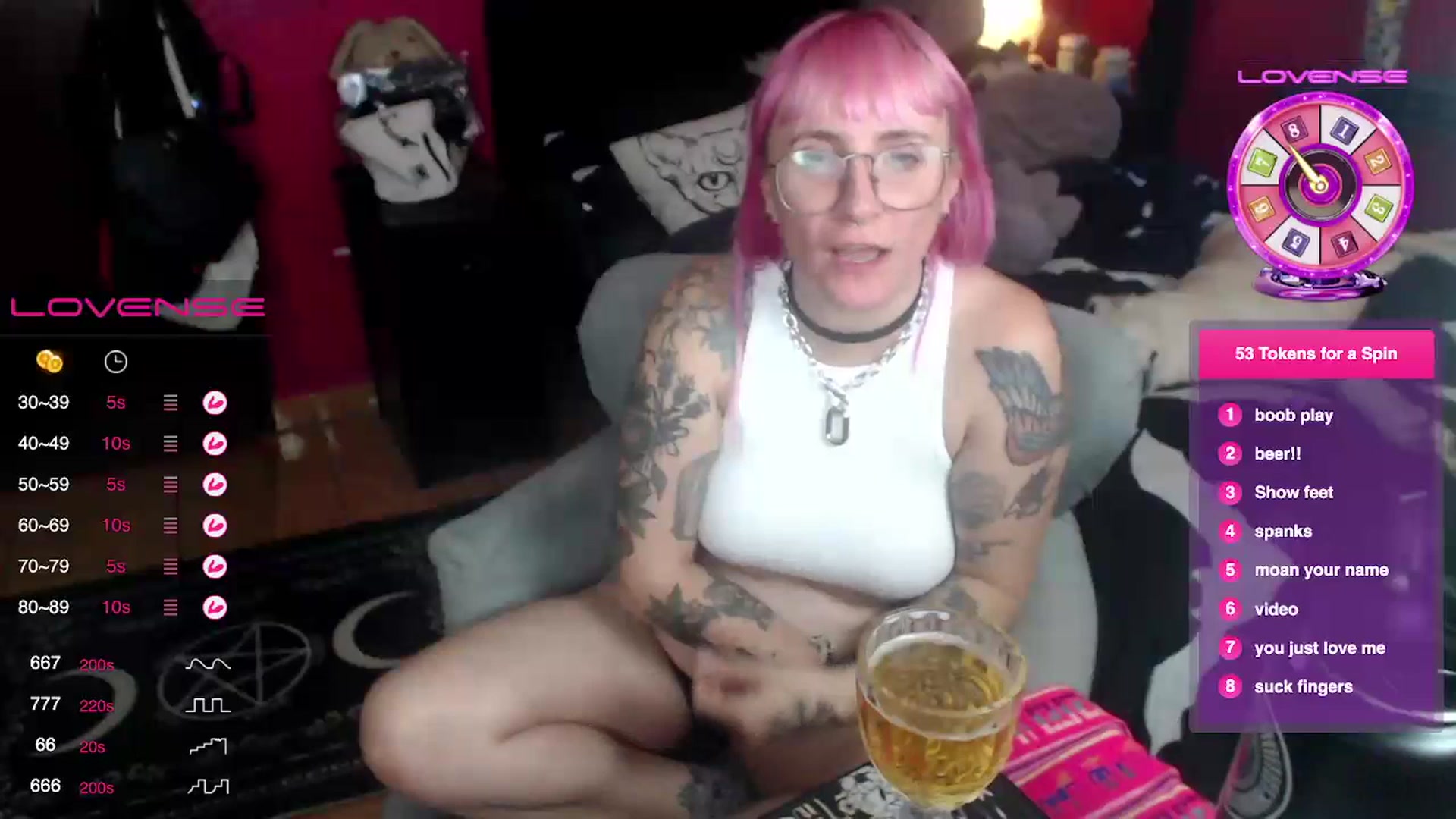 Gallery image thumbnail from AxeHallow's myfreecams stream on, 07/13/2023, 14:02 image 1 of 20