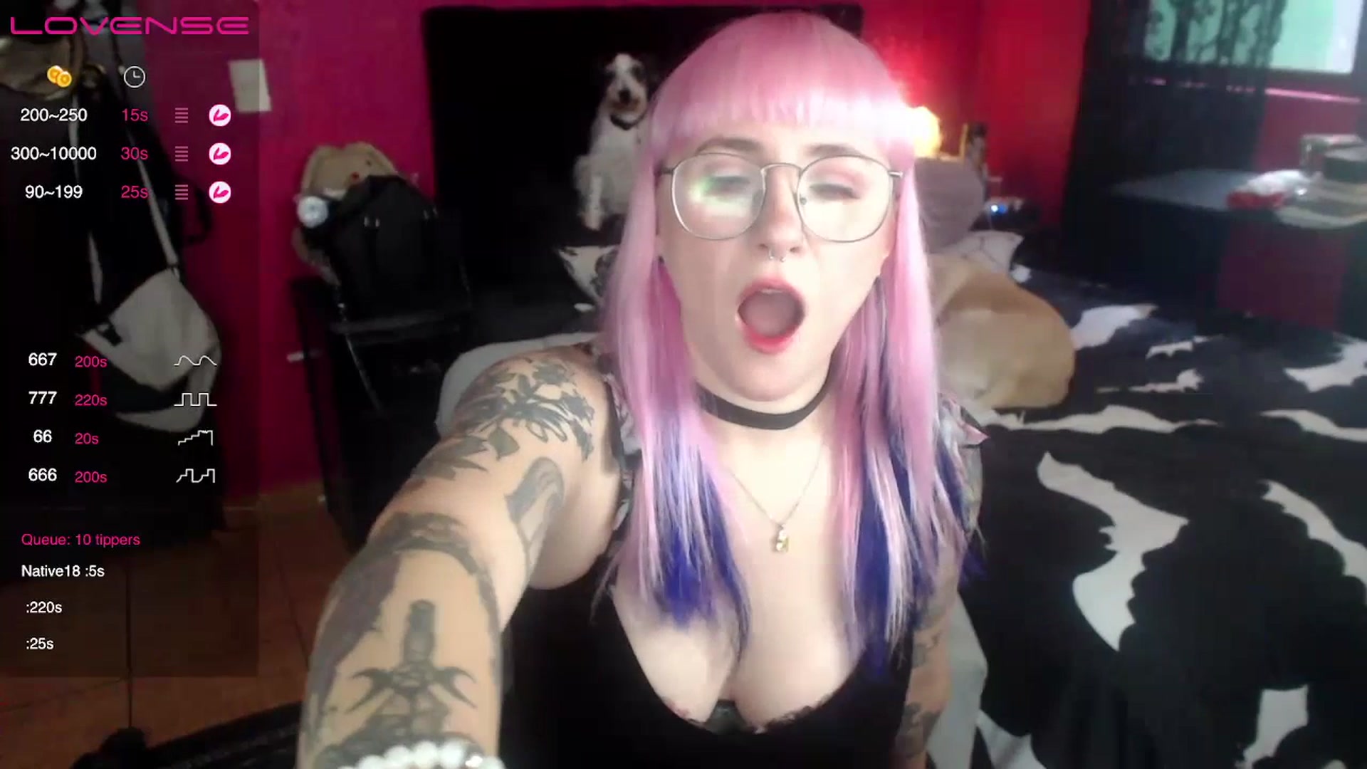 Gallery image thumbnail from AxeHallow's myfreecams stream on, 07/15/2023, 23:23 image 2 of 20