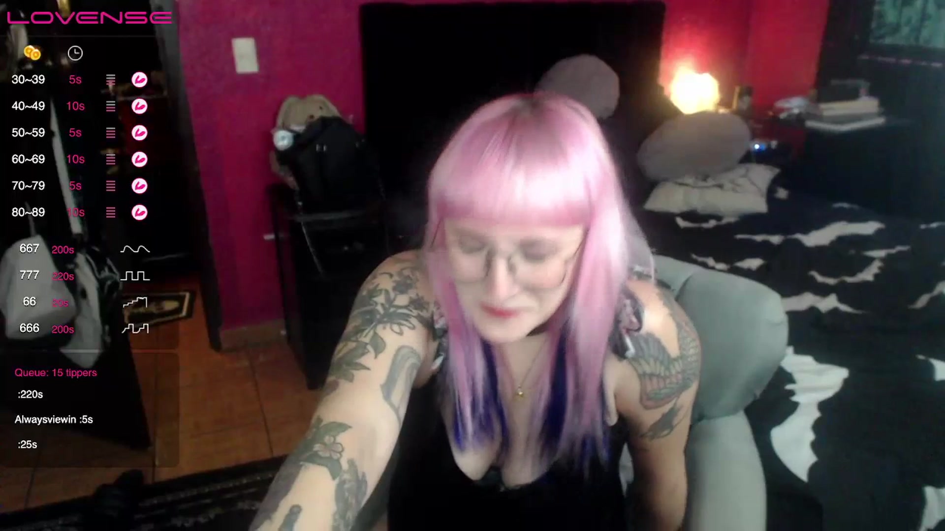 Gallery image thumbnail from AxeHallow's myfreecams stream on, 07/15/2023, 23:23 image 10 of 20