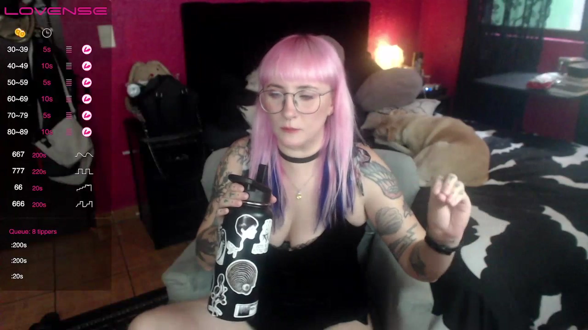 Gallery image thumbnail from AxeHallow's myfreecams stream on, 07/15/2023, 23:23 image 4 of 20
