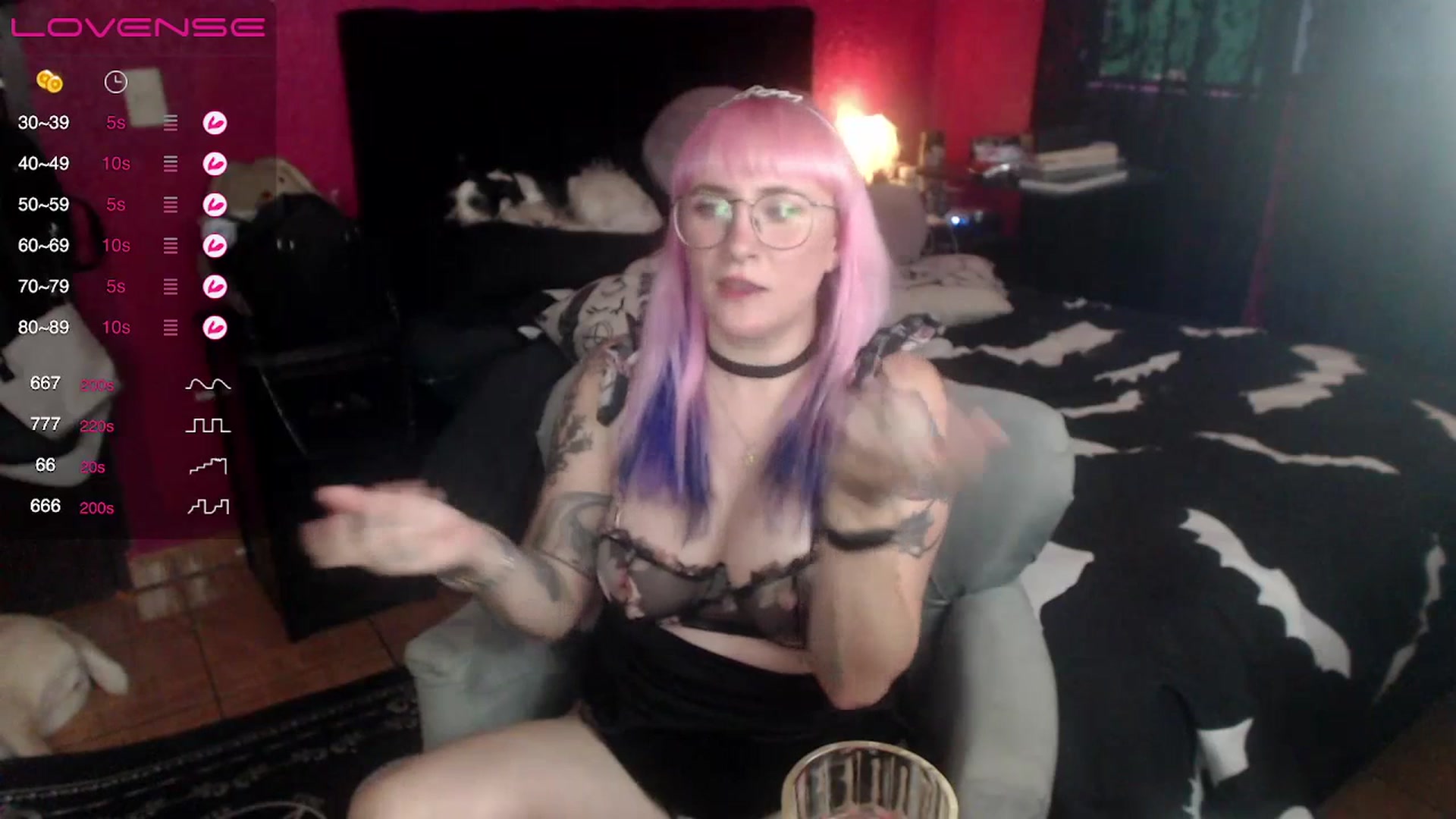 Gallery image thumbnail from AxeHallow's myfreecams stream on, 07/16/2023, 01:01 image 13 of 20