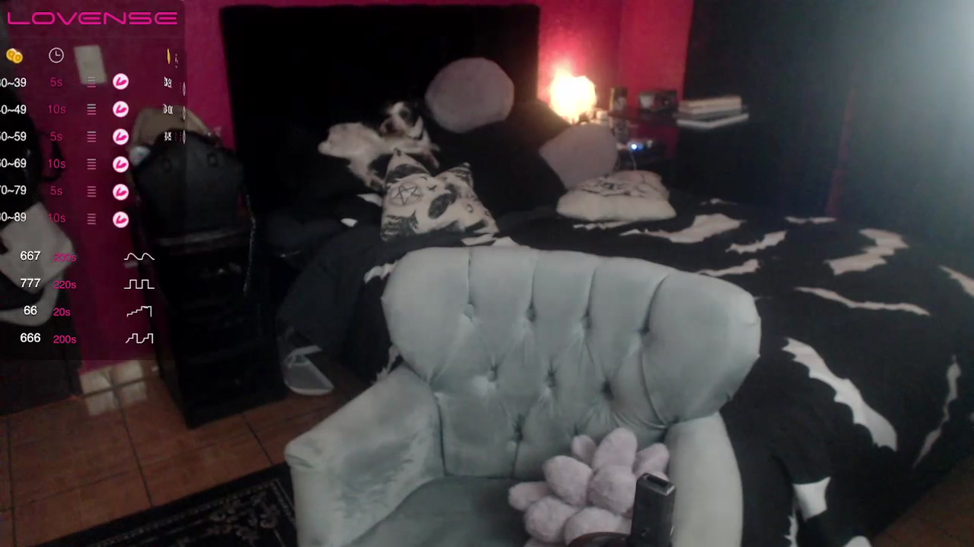 Gallery image thumbnail from AxeHallow's myfreecams stream on, 07/16/2023, 02:22 image 15 of 20