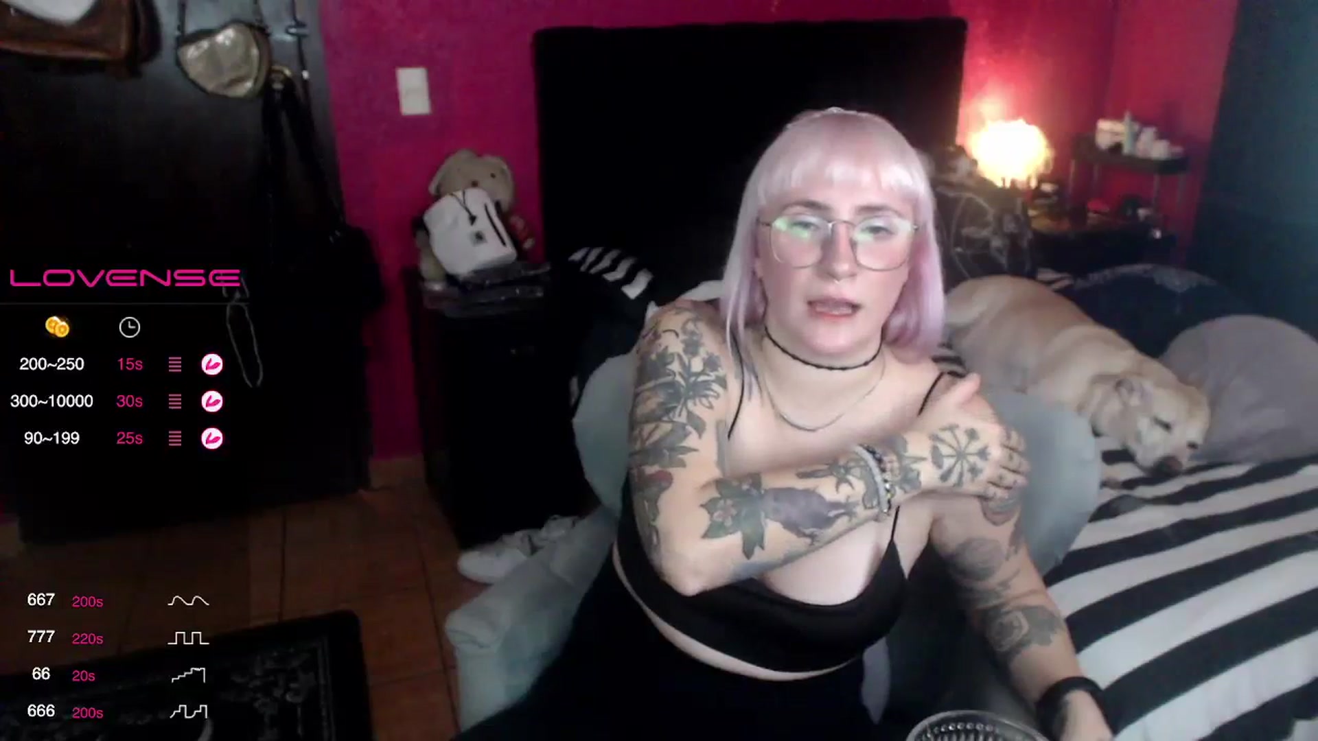Gallery image thumbnail from AxeHallow's myfreecams stream on, 07/28/2023, 03:21 image 7 of 20