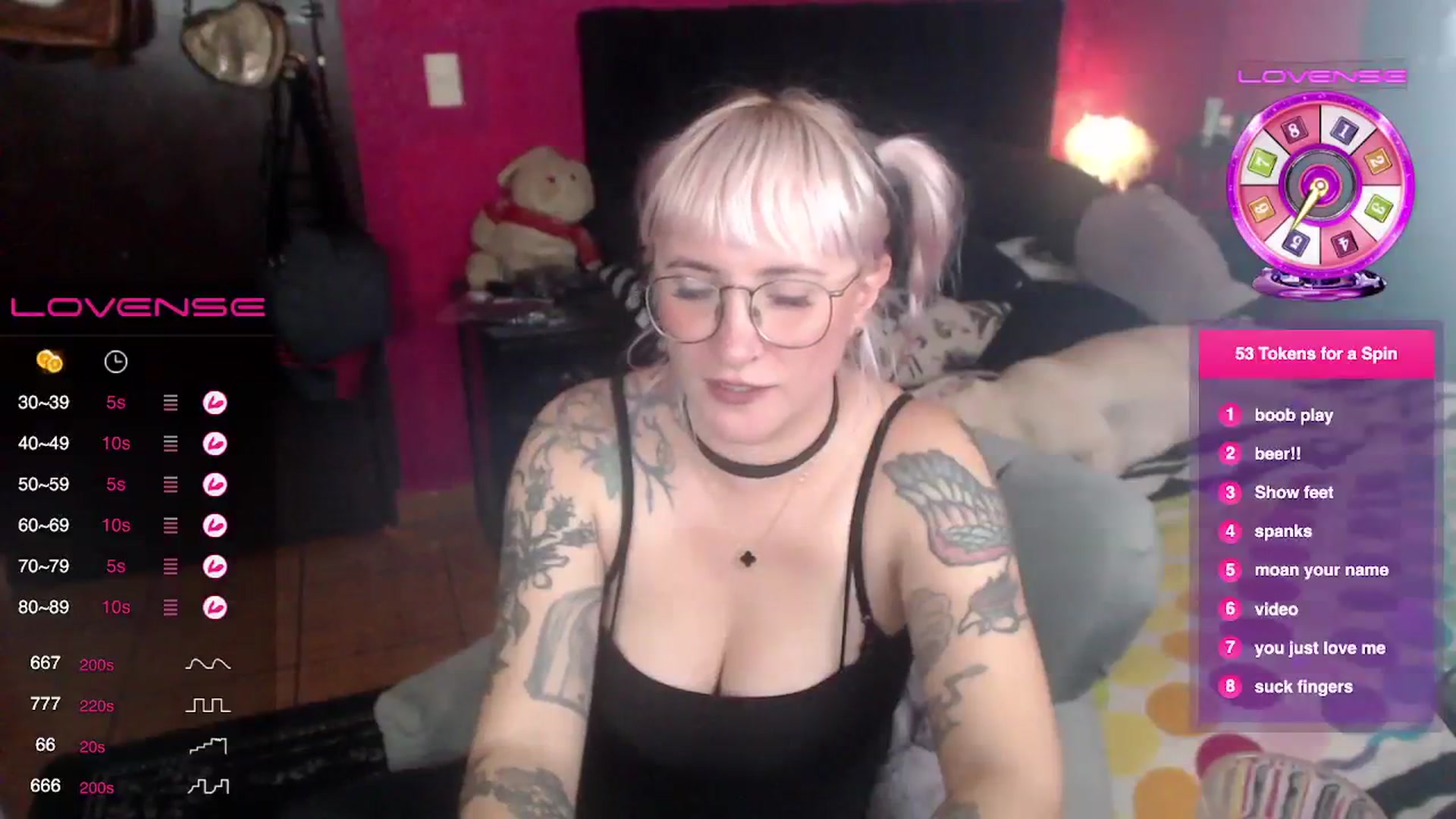 Gallery image thumbnail from AxeHallow's myfreecams stream on, 08/04/2023, 24:04 image 15 of 20
