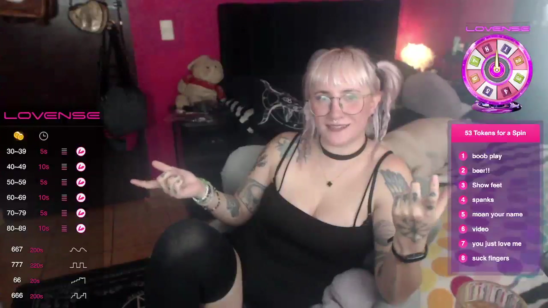 Gallery image thumbnail from AxeHallow's myfreecams stream on, 08/04/2023, 24:04 image 10 of 20