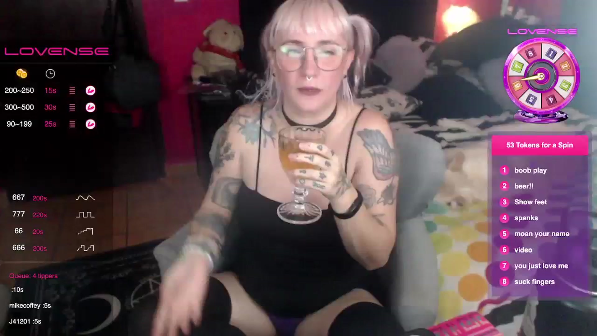 Gallery image thumbnail from AxeHallow's myfreecams stream on, 08/04/2023, 02:35 image 13 of 20