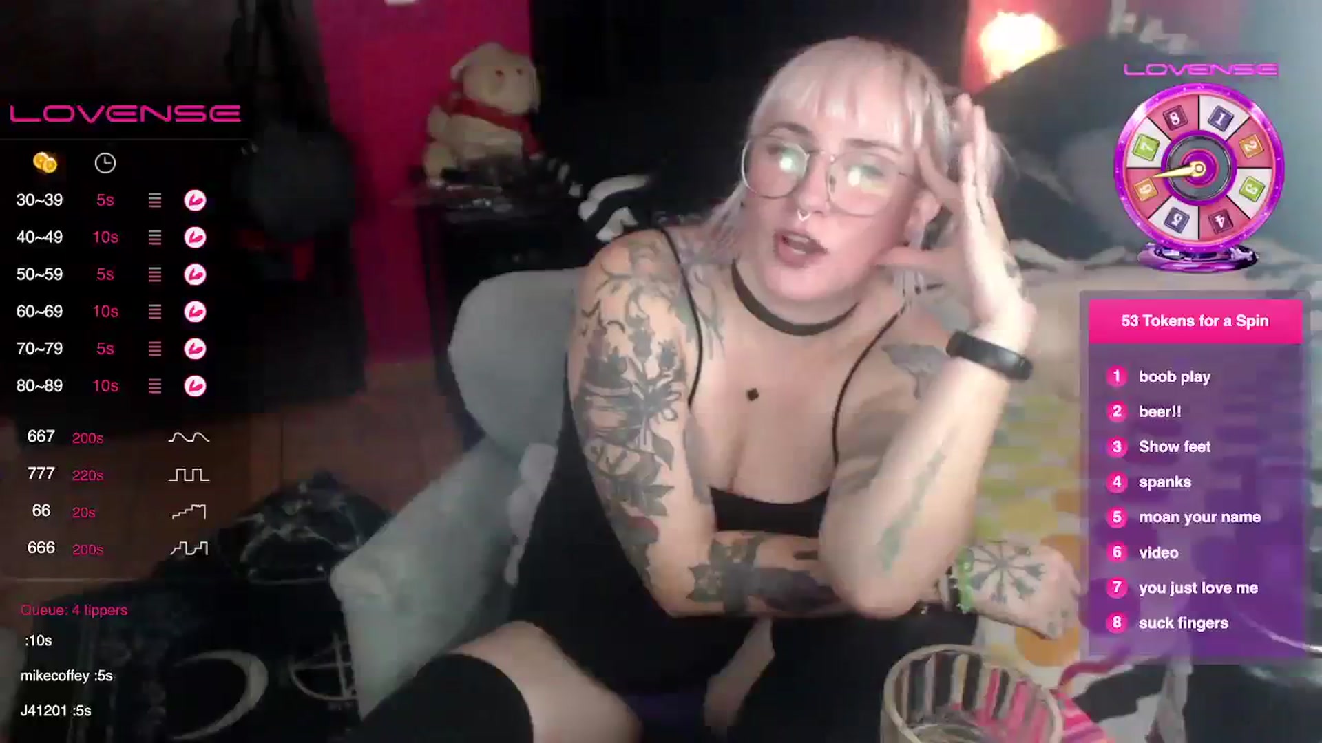 Gallery image thumbnail from AxeHallow's myfreecams stream on, 08/04/2023, 02:35 image 15 of 20