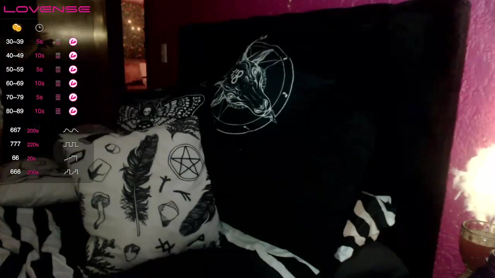 Gallery image thumbnail from AxeHallow's myfreecams stream on, 08/05/2023, 04:46 image 14 of 20