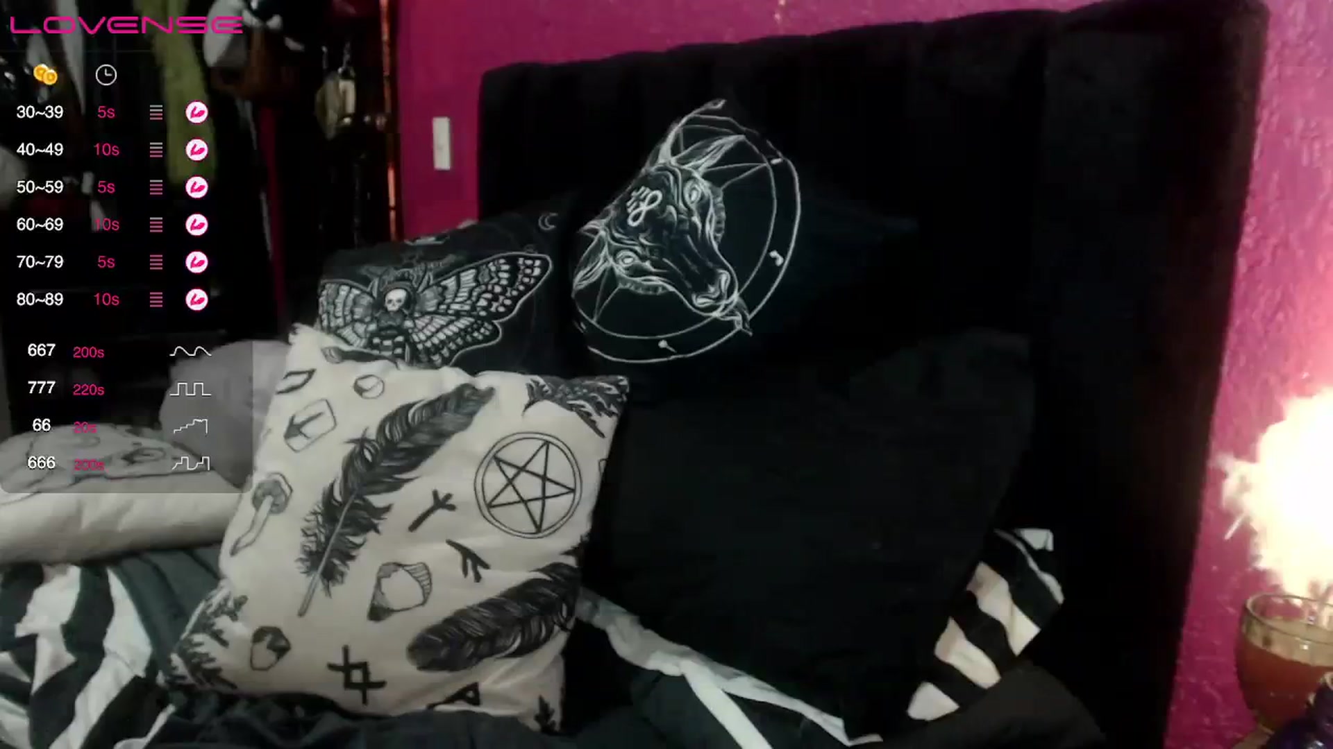 Gallery image thumbnail from AxeHallow's myfreecams stream on, 08/05/2023, 04:46 image 18 of 20