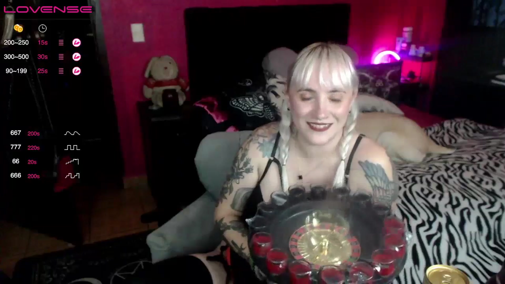 Gallery image thumbnail from AxeHallow's myfreecams stream on, 08/25/2023, 24:51 image 19 of 20