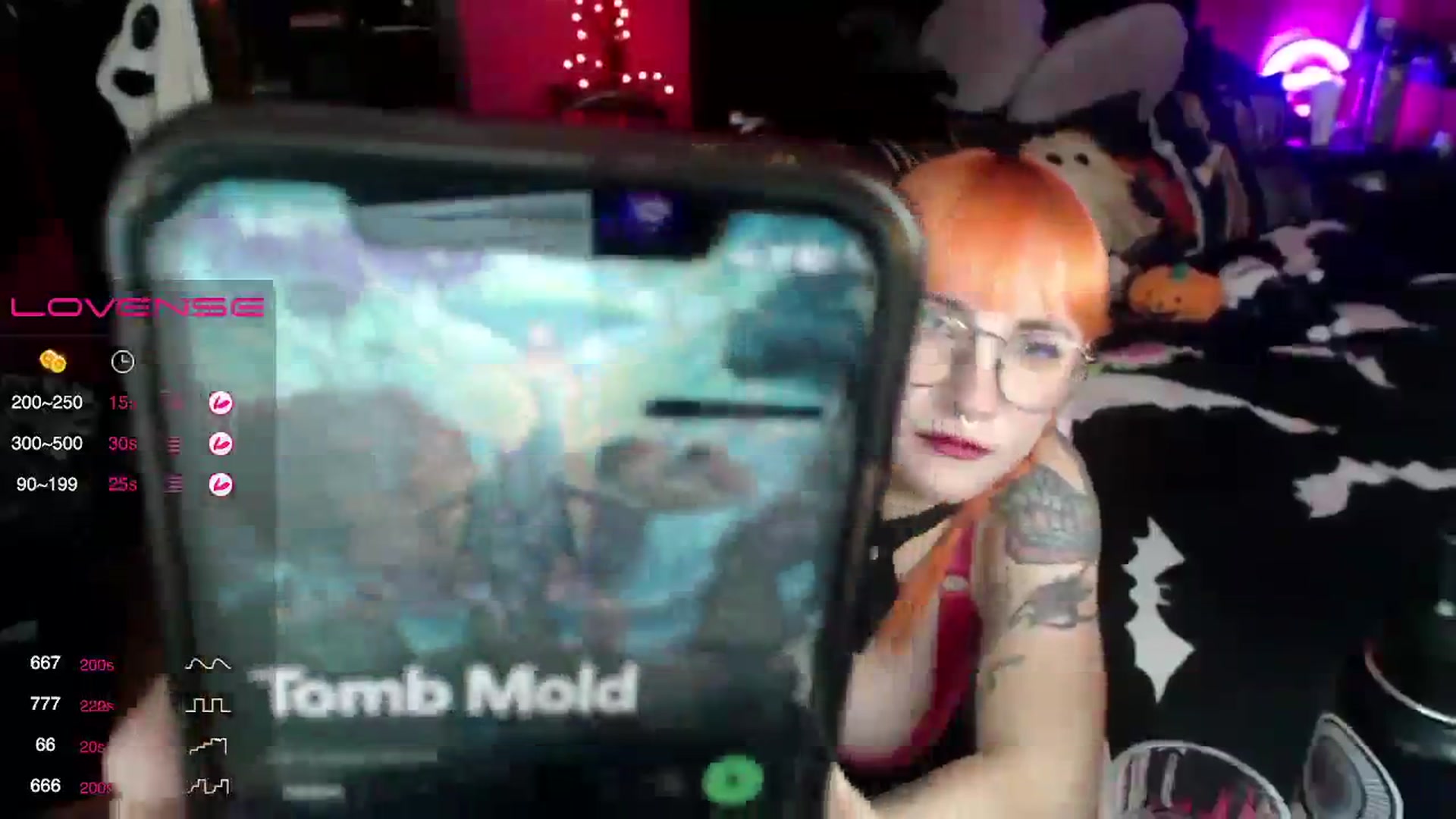 Gallery image thumbnail from AxeHallow's myfreecams stream on, 10/06/2023, 24:02 image 5 of 20