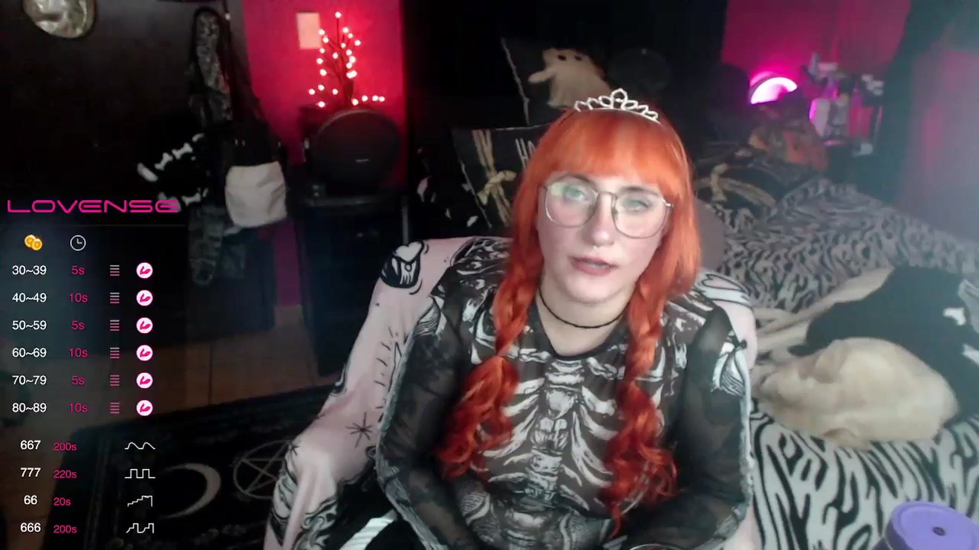 Gallery image thumbnail from AxeHallow's myfreecams stream on, 10/18/2023, 05:02 image 4 of 20