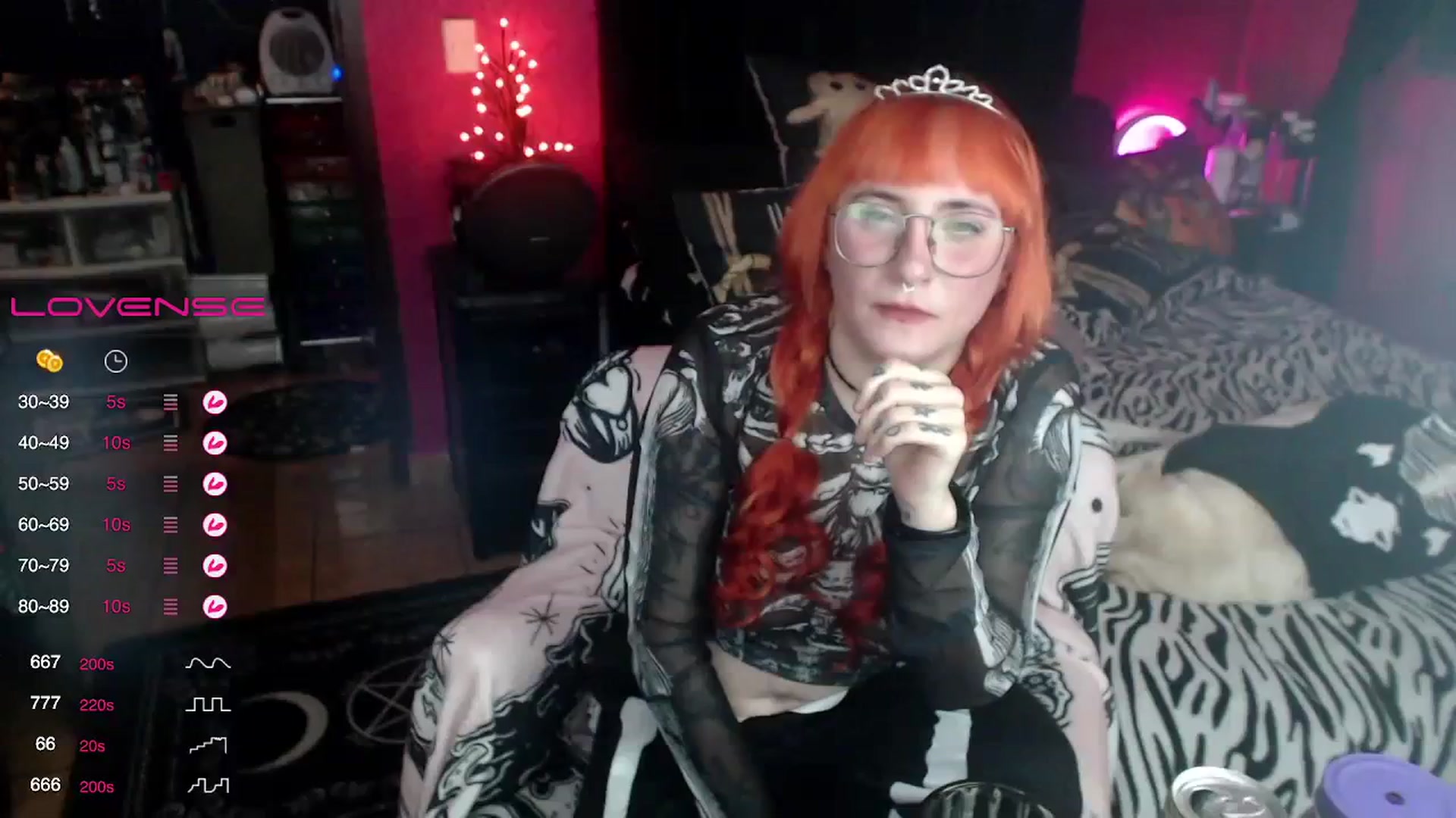Gallery image thumbnail from AxeHallow's myfreecams stream on, 10/18/2023, 05:02 image 6 of 20