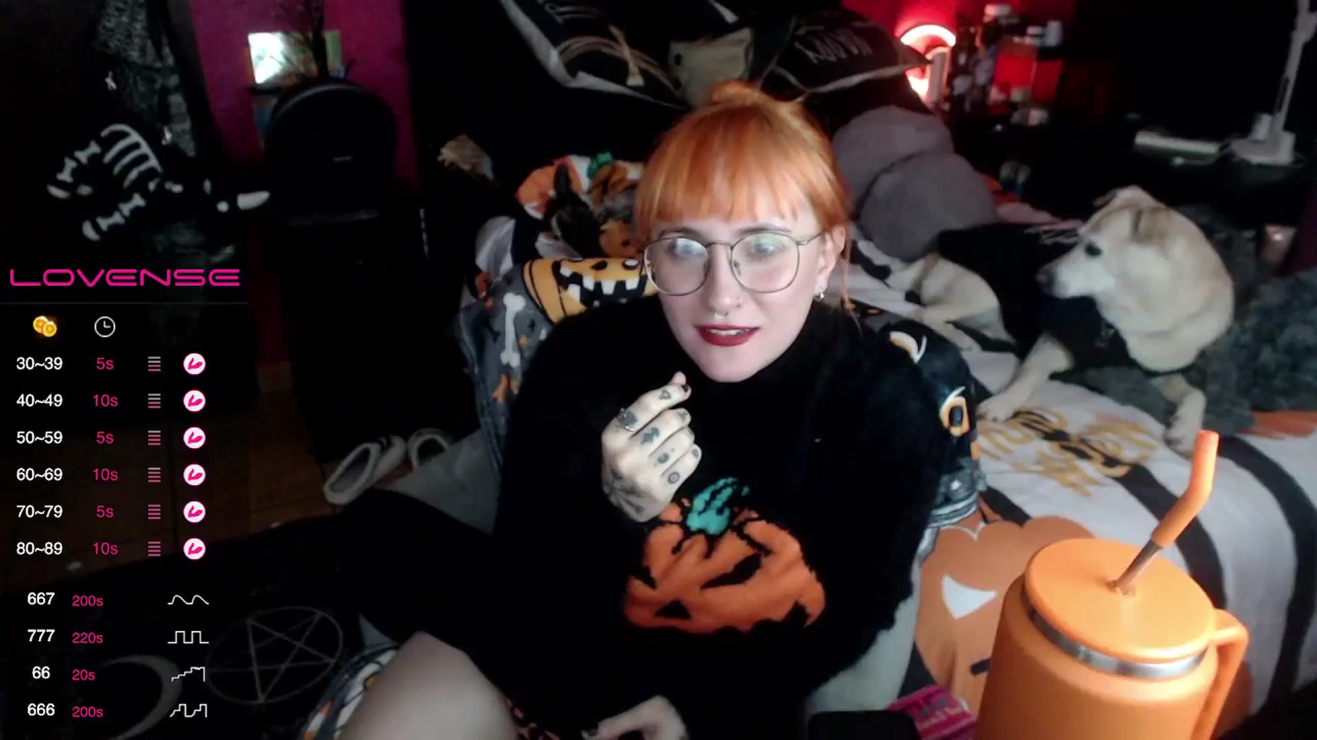 Gallery image thumbnail from AxeHallow's myfreecams stream on, 11/02/2023, 04:02 image 10 of 20