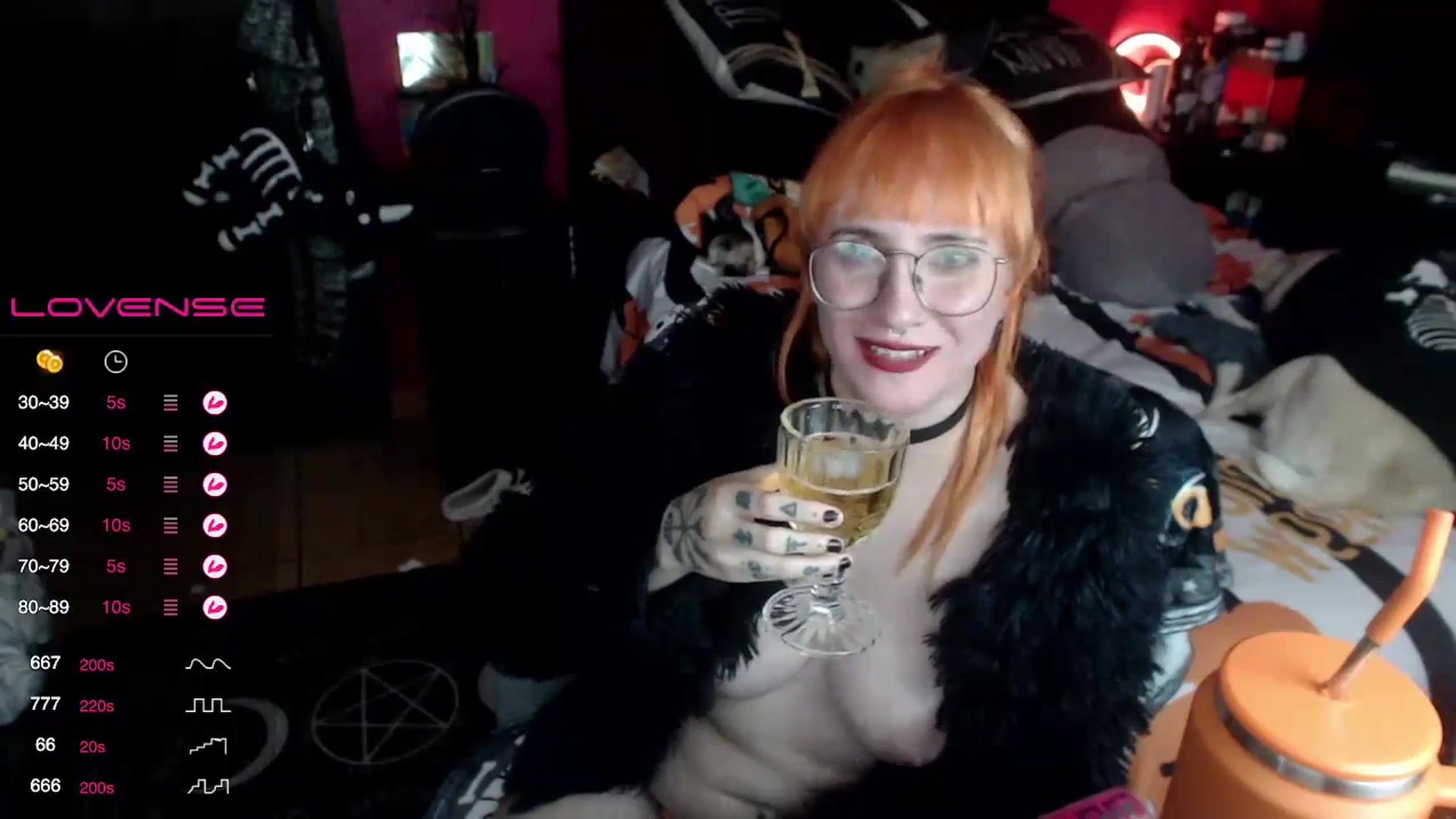 Gallery image thumbnail from AxeHallow's myfreecams stream on, 11/02/2023, 04:02 image 20 of 20