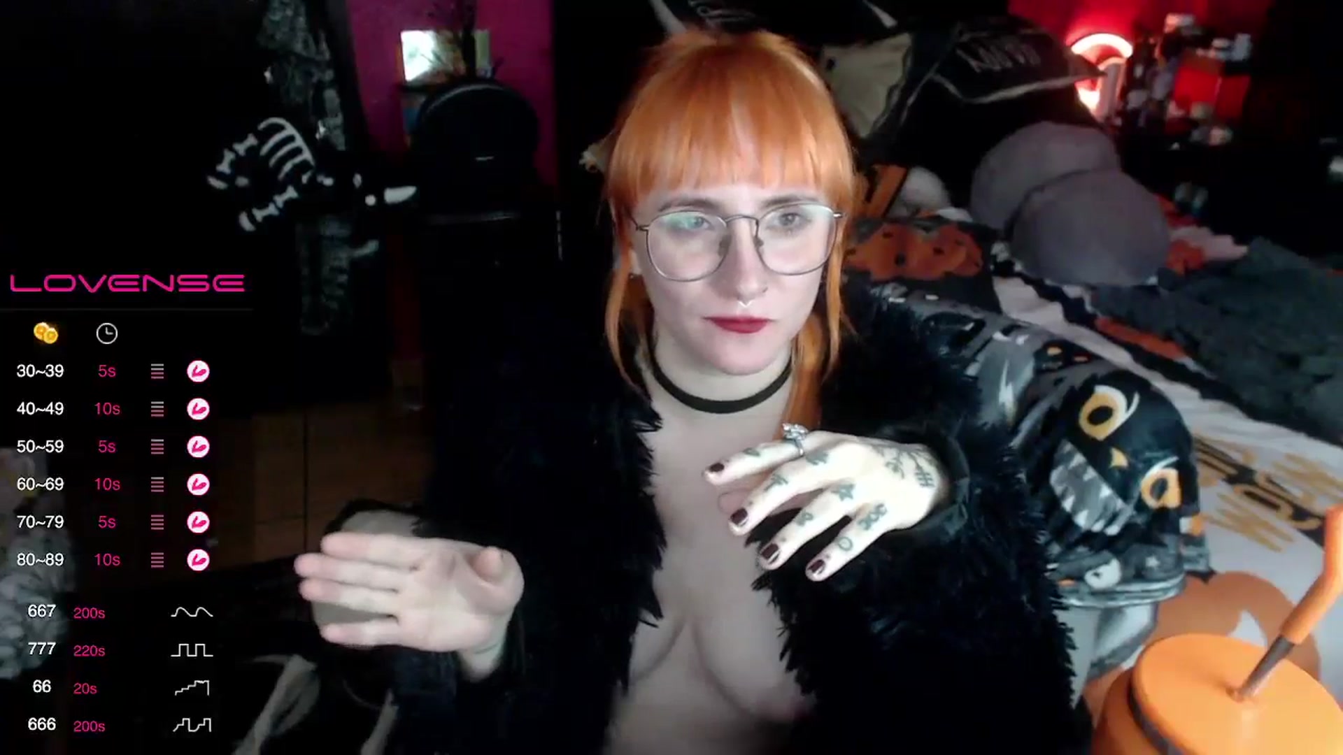 Gallery image thumbnail from AxeHallow's myfreecams stream on, 11/02/2023, 06:06 image 8 of 20