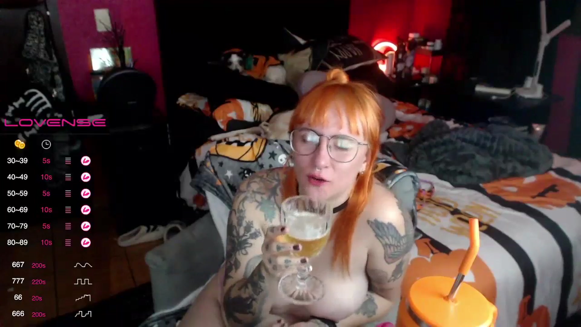 Gallery image thumbnail from AxeHallow's myfreecams stream on, 11/02/2023, 08:22 image 12 of 20