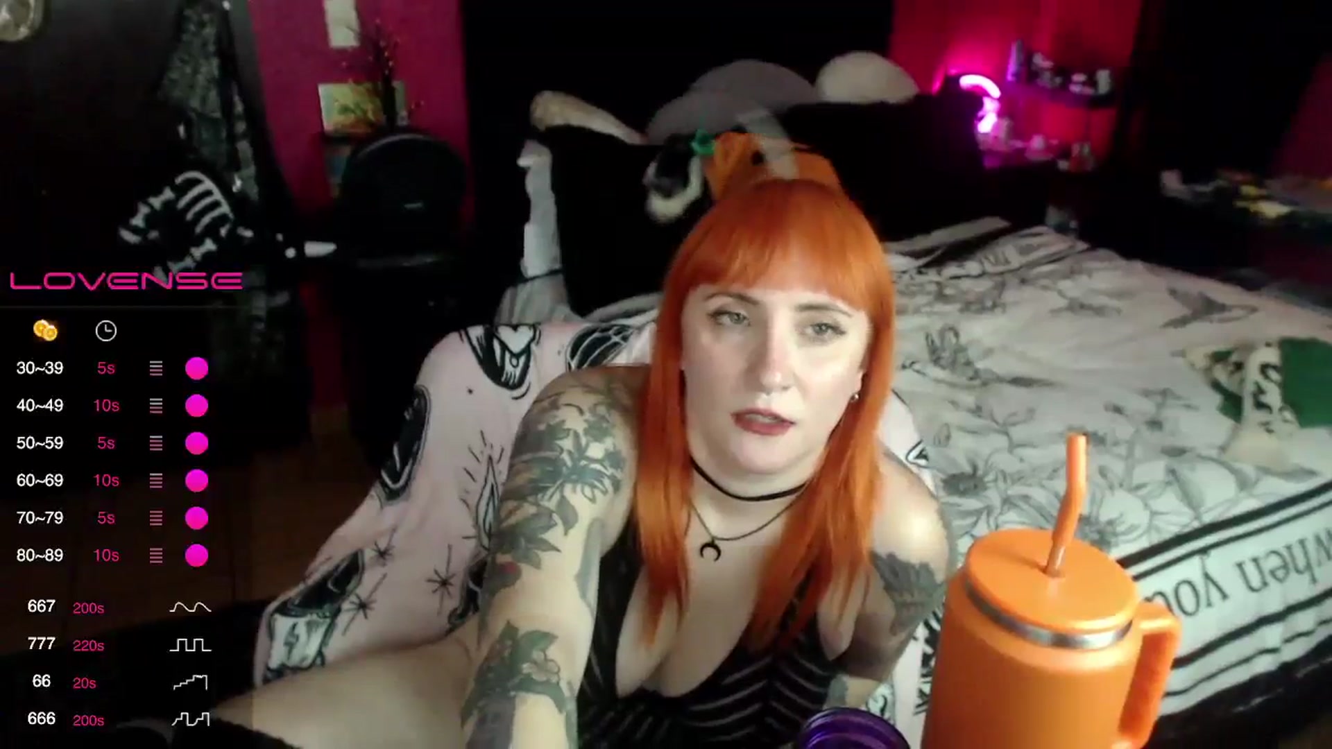 Gallery image thumbnail from AxeHallow's myfreecams stream on, 11/09/2023, 02:26 image 12 of 20