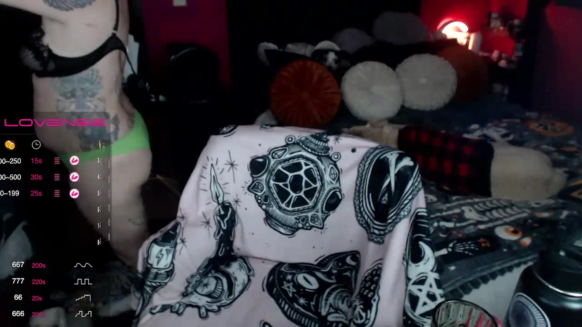 Gallery image thumbnail from AxeHallow's myfreecams stream on, 12/06/2023, 01:23 image 3 of 20
