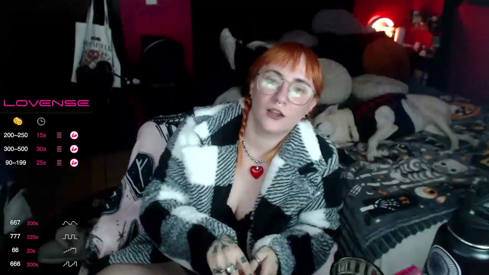 Gallery image thumbnail from AxeHallow's myfreecams stream on, 12/06/2023, 05:01 image 6 of 20