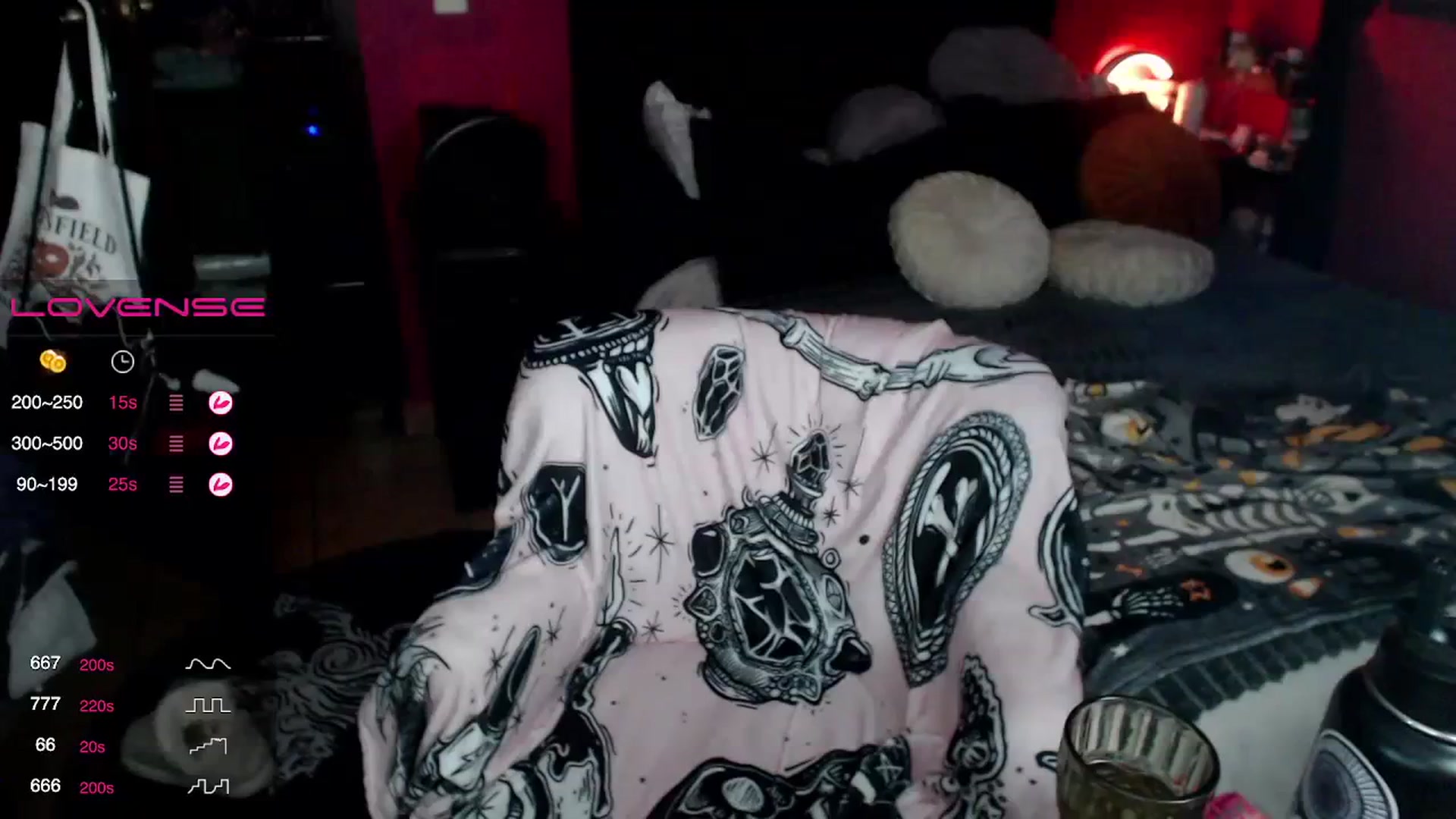 Gallery image thumbnail from AxeHallow's myfreecams stream on, 12/06/2023, 05:43 image 9 of 20