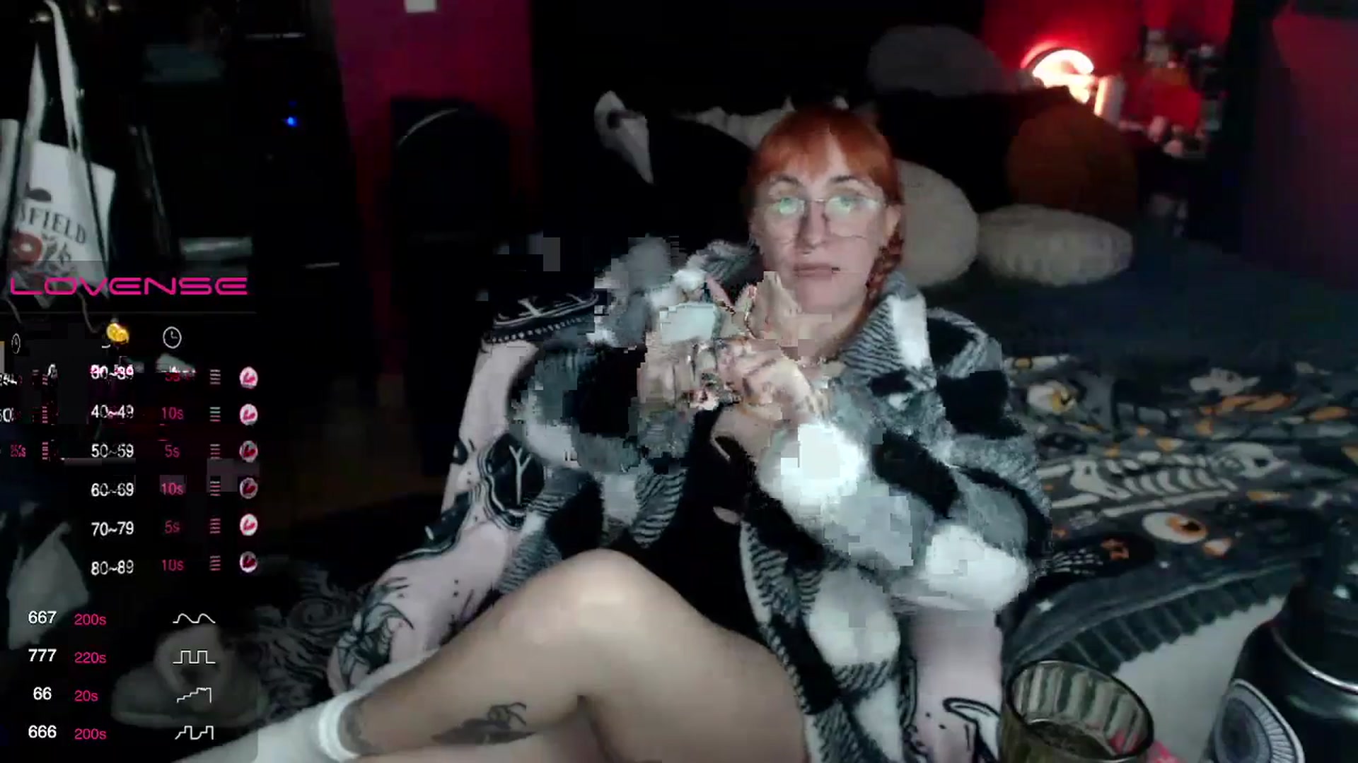 Gallery image thumbnail from AxeHallow's myfreecams stream on, 12/06/2023, 05:43 image 18 of 20