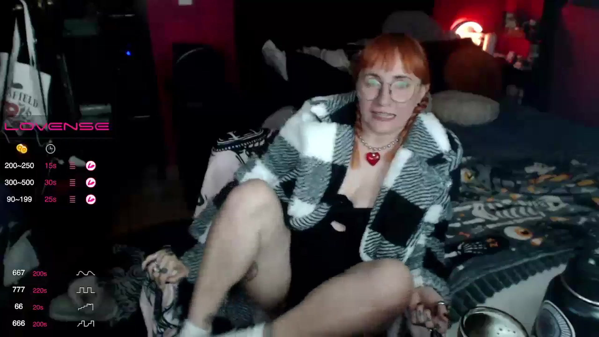 Gallery image thumbnail from AxeHallow's myfreecams stream on, 12/06/2023, 05:43 image 20 of 20