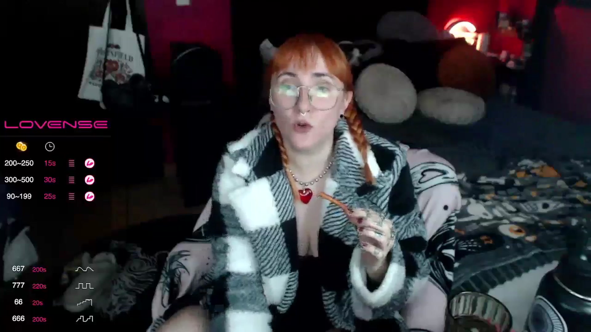 Gallery image thumbnail from AxeHallow's myfreecams stream on, 12/06/2023, 06:31 image 6 of 20