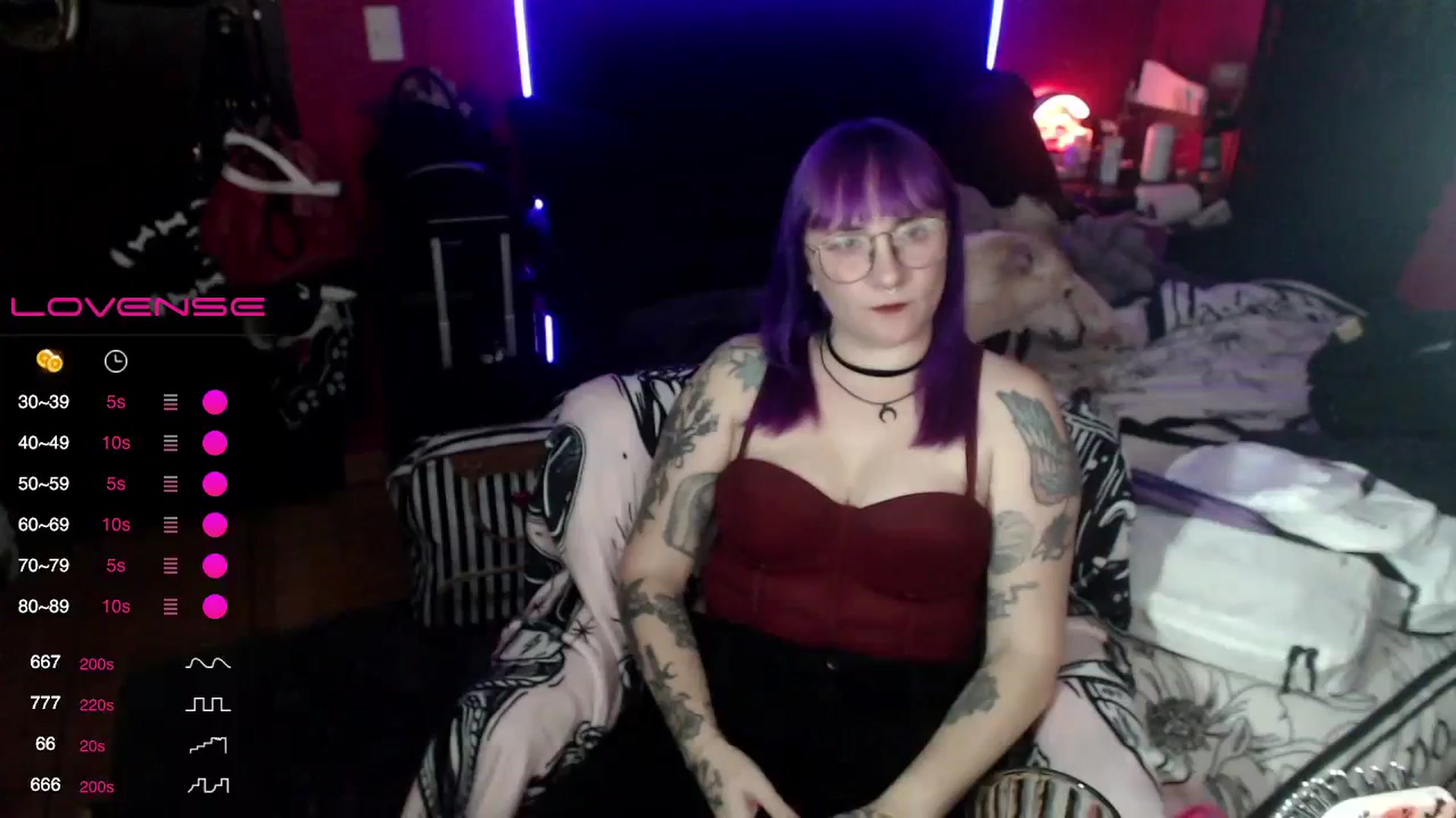 Gallery image thumbnail from AxeHallow's myfreecams stream on, 01/17/2024, 02:34 image 20 of 20