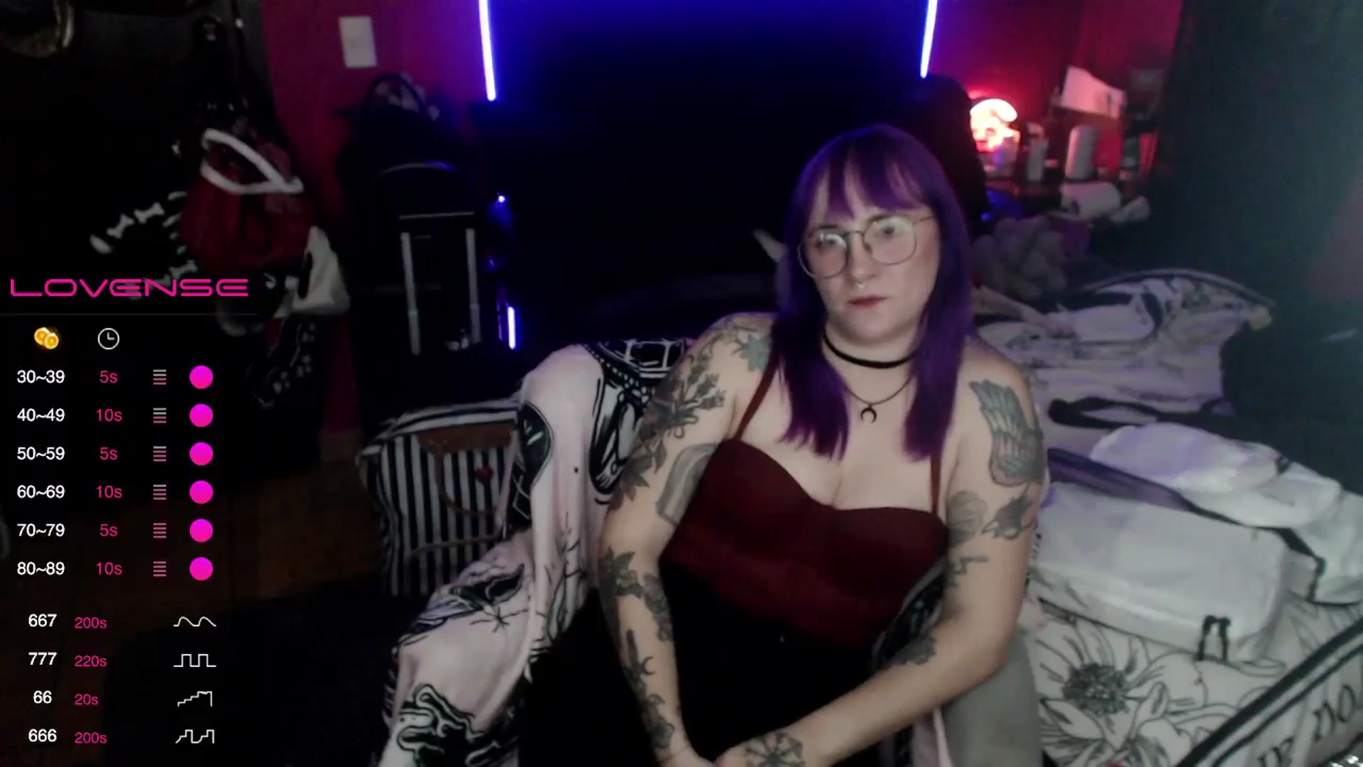 Gallery image thumbnail from AxeHallow's myfreecams stream on, 01/17/2024, 02:34 image 11 of 20
