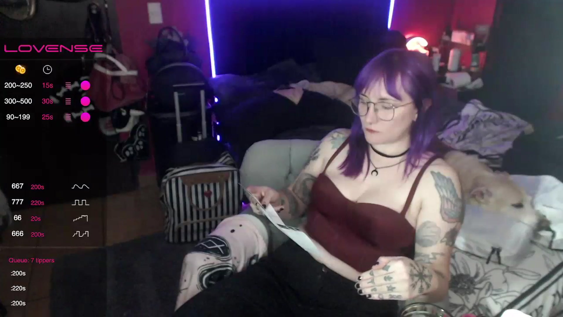 Gallery image thumbnail from AxeHallow's myfreecams stream on, 01/17/2024, 05:24 image 17 of 20