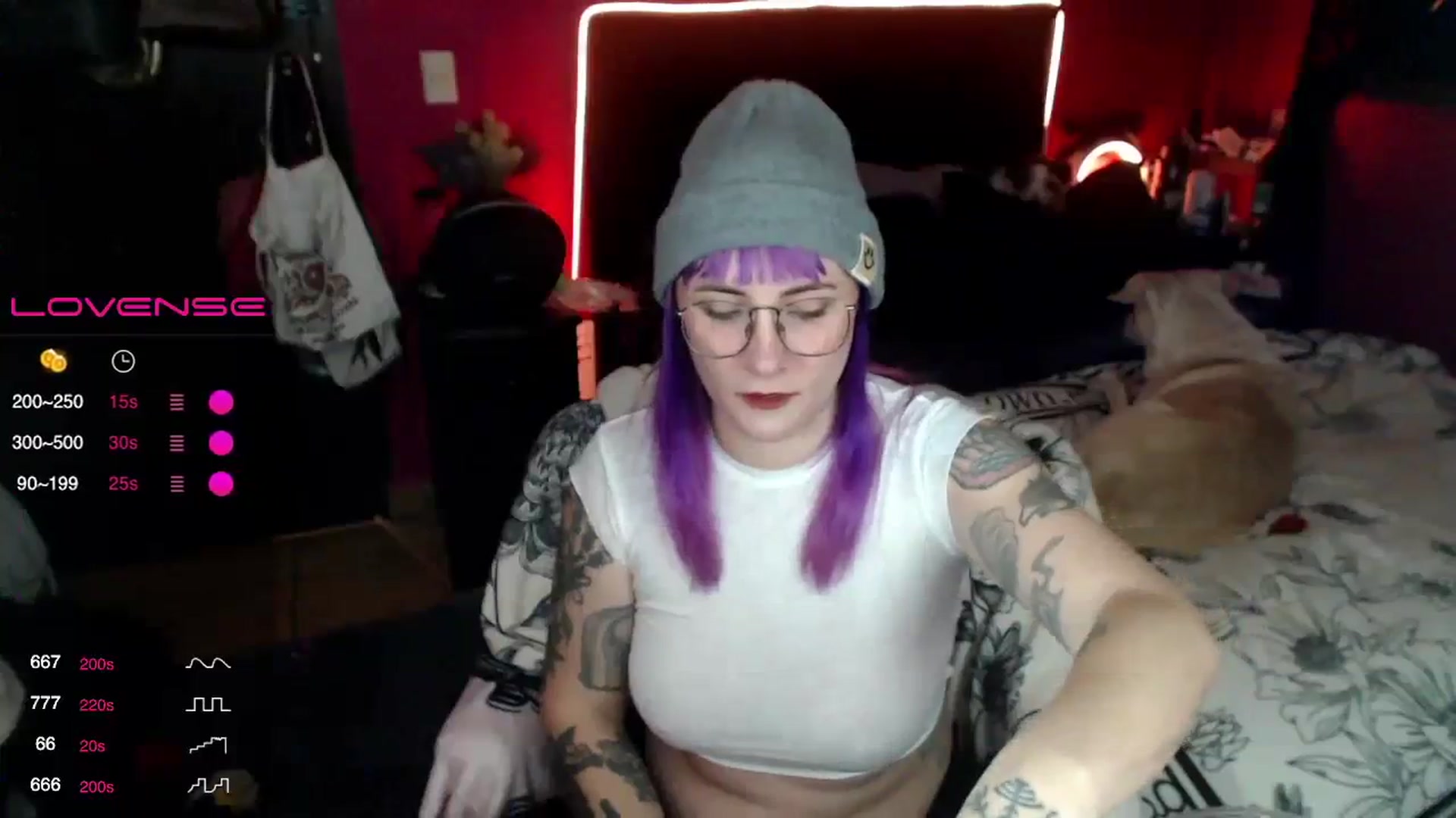 Gallery image thumbnail from AxeHallow's myfreecams stream on, 02/01/2024, 01:45 image 8 of 20