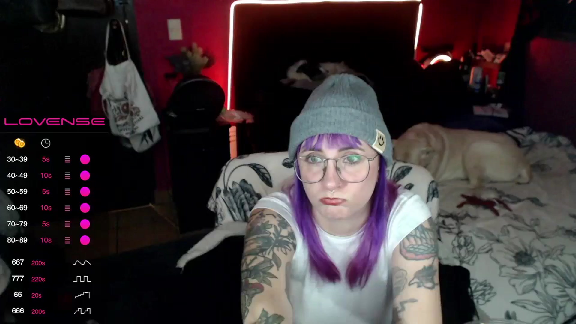 Gallery image thumbnail from AxeHallow's myfreecams stream on, 02/01/2024, 01:45 image 20 of 20